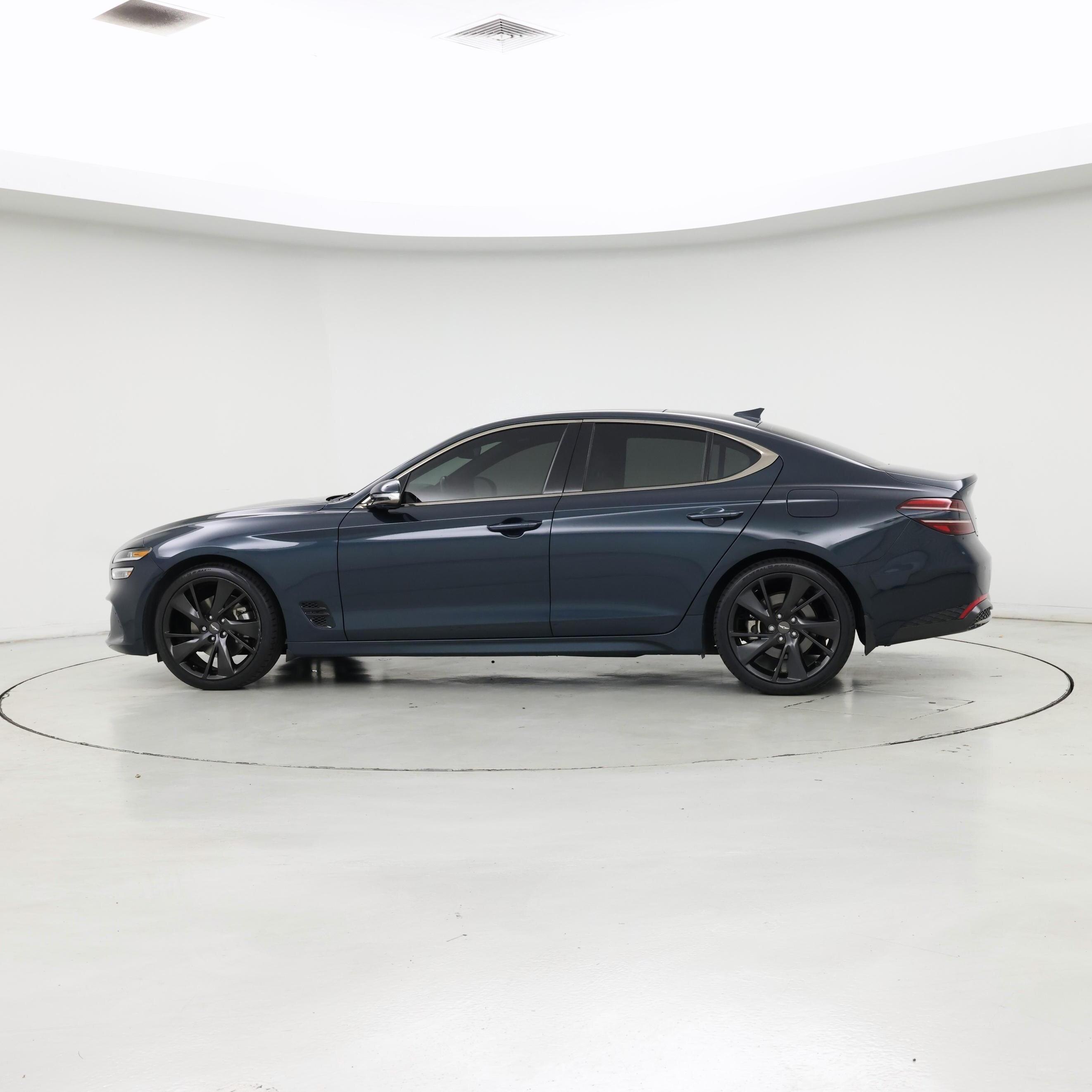 Thumbnail: 2023 Genesis G70 - 3