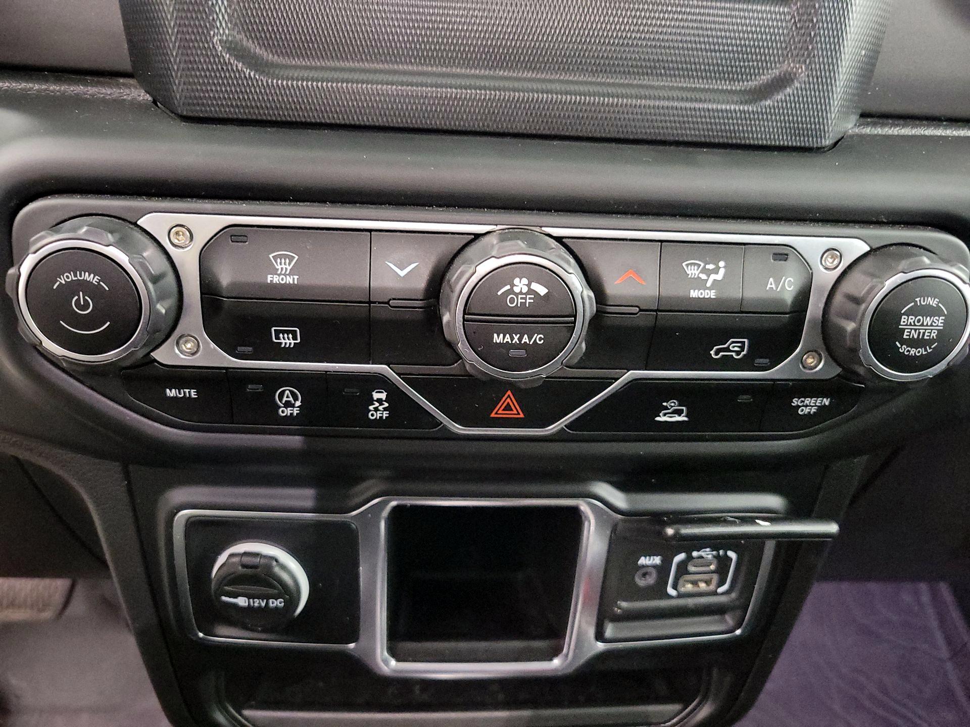 Thumbnail: 2023 Jeep Wrangler - 16