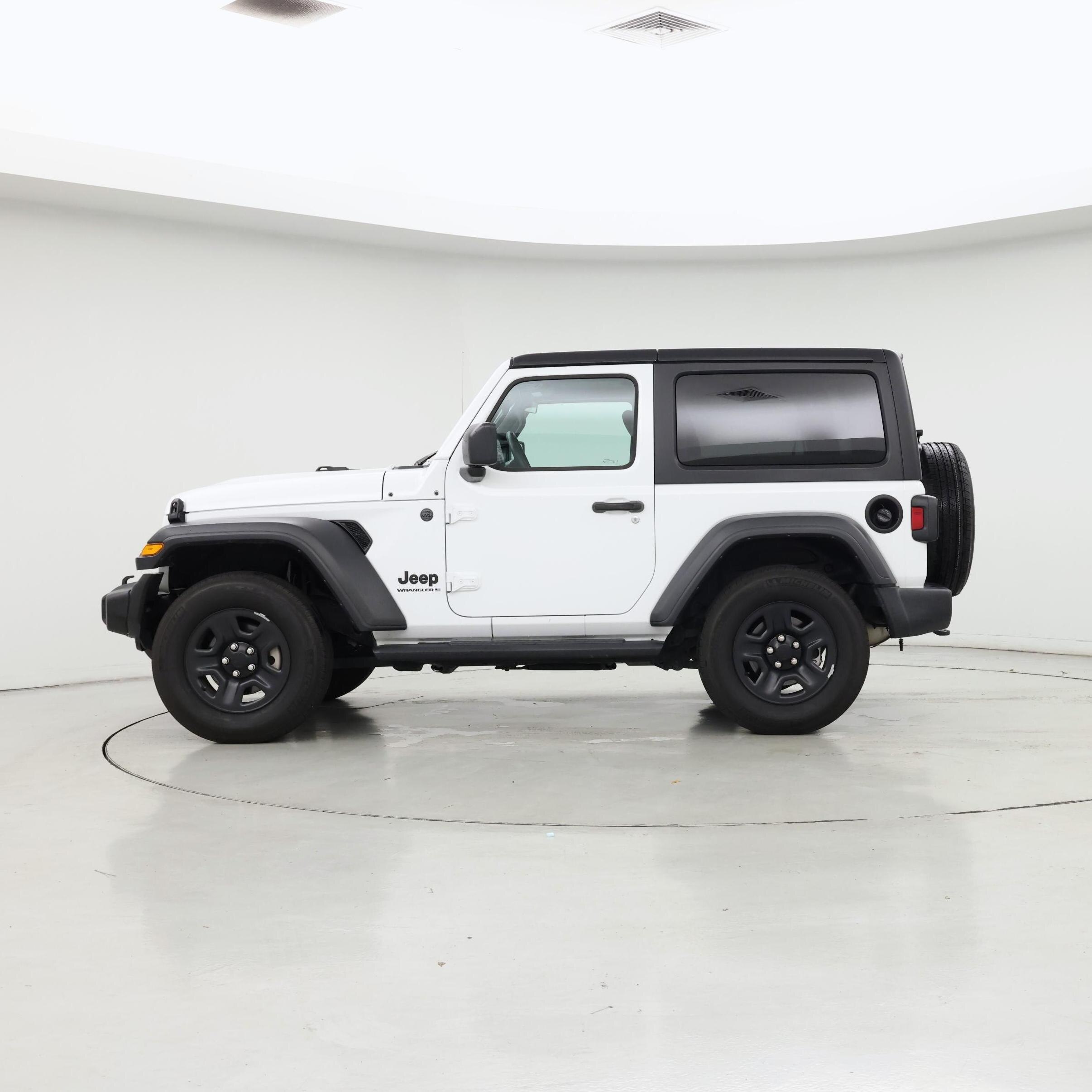 Thumbnail: 2023 Jeep Wrangler - 3