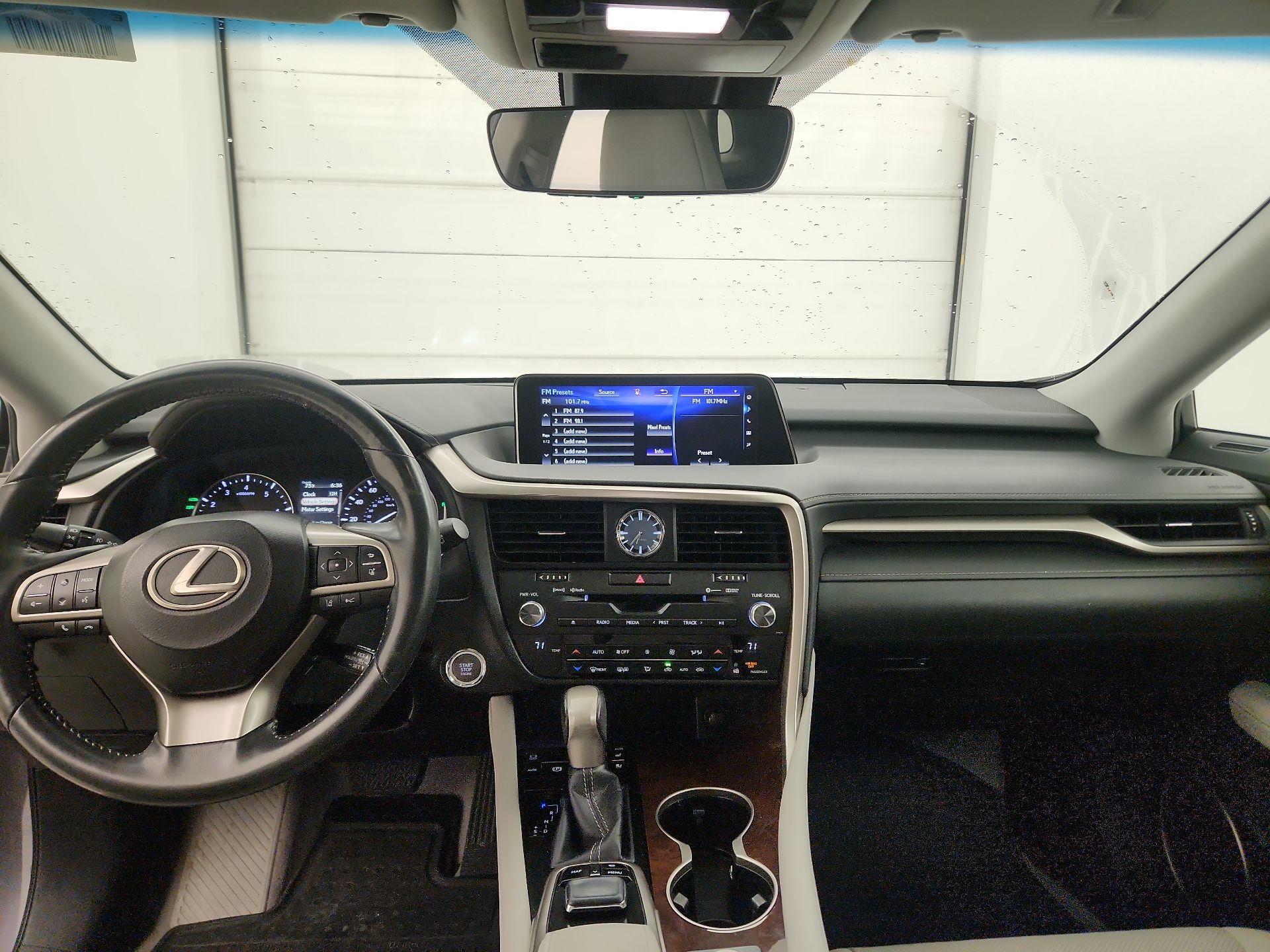 Thumbnail: 2016 Lexus RX - 9
