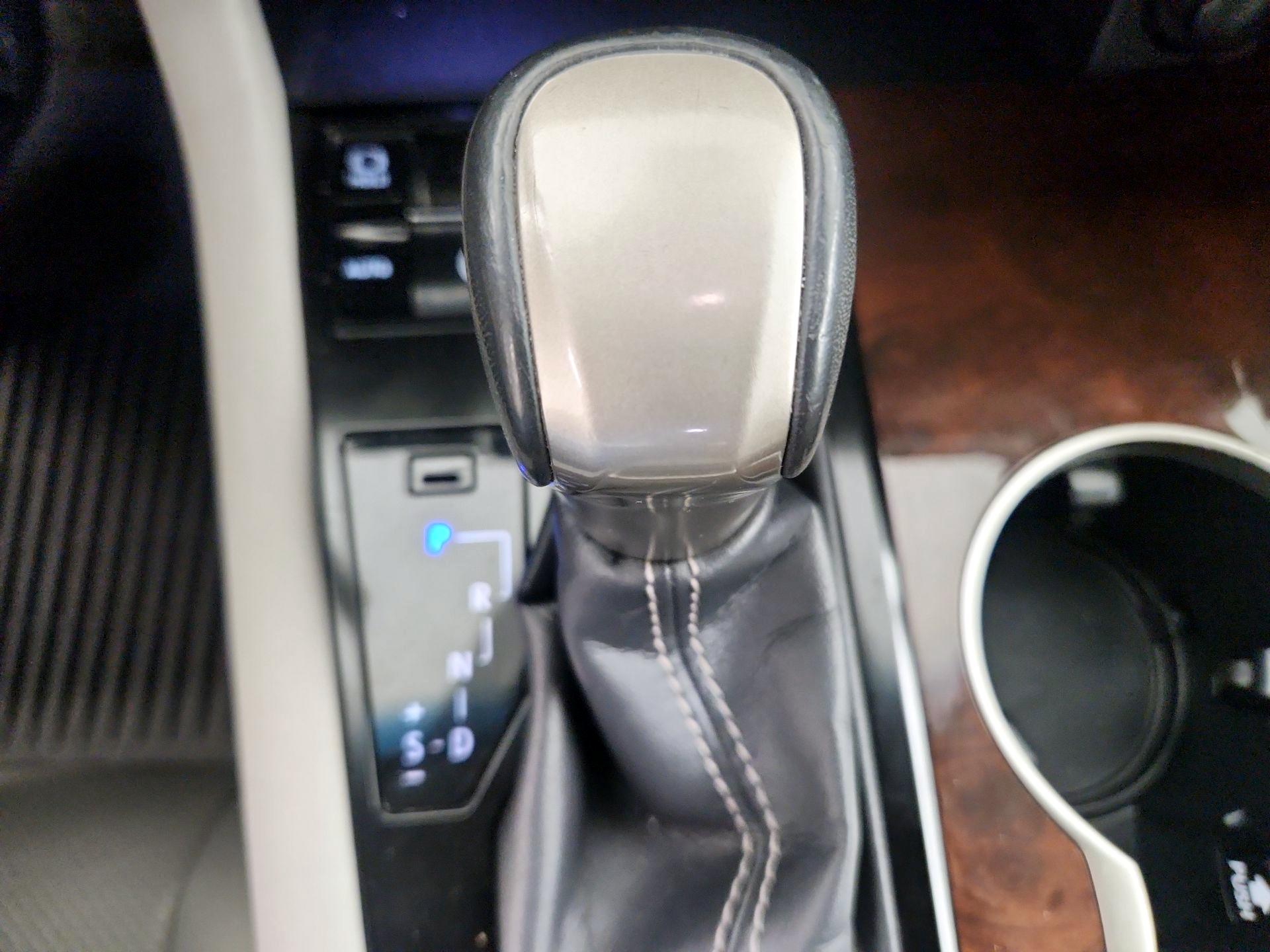 Thumbnail: 2016 Lexus RX - 18