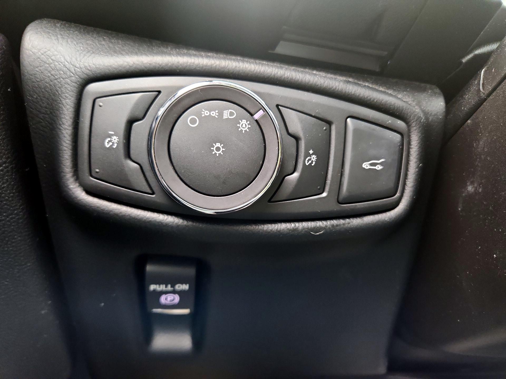Thumbnail: 2018 Lincoln MKX - 13