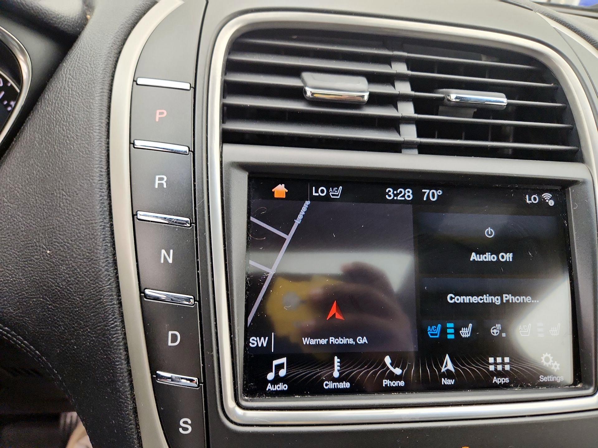 Thumbnail: 2018 Lincoln MKX - 18