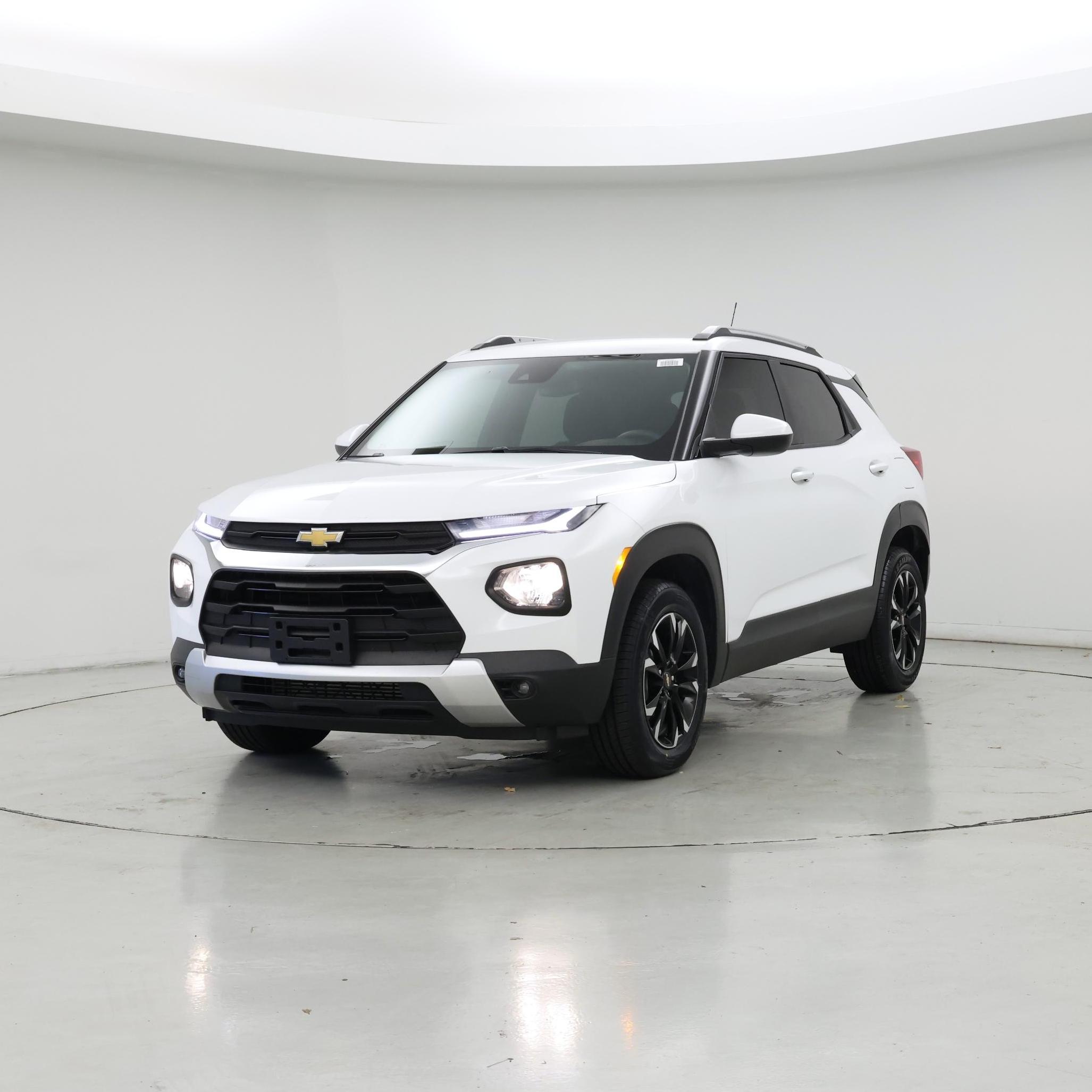 Thumbnail: 2023 Chevrolet TrailBlazer - 4