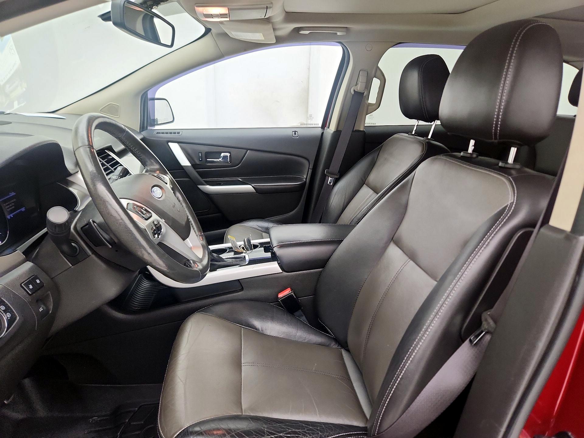 Thumbnail: 2013 Ford Edge - 11