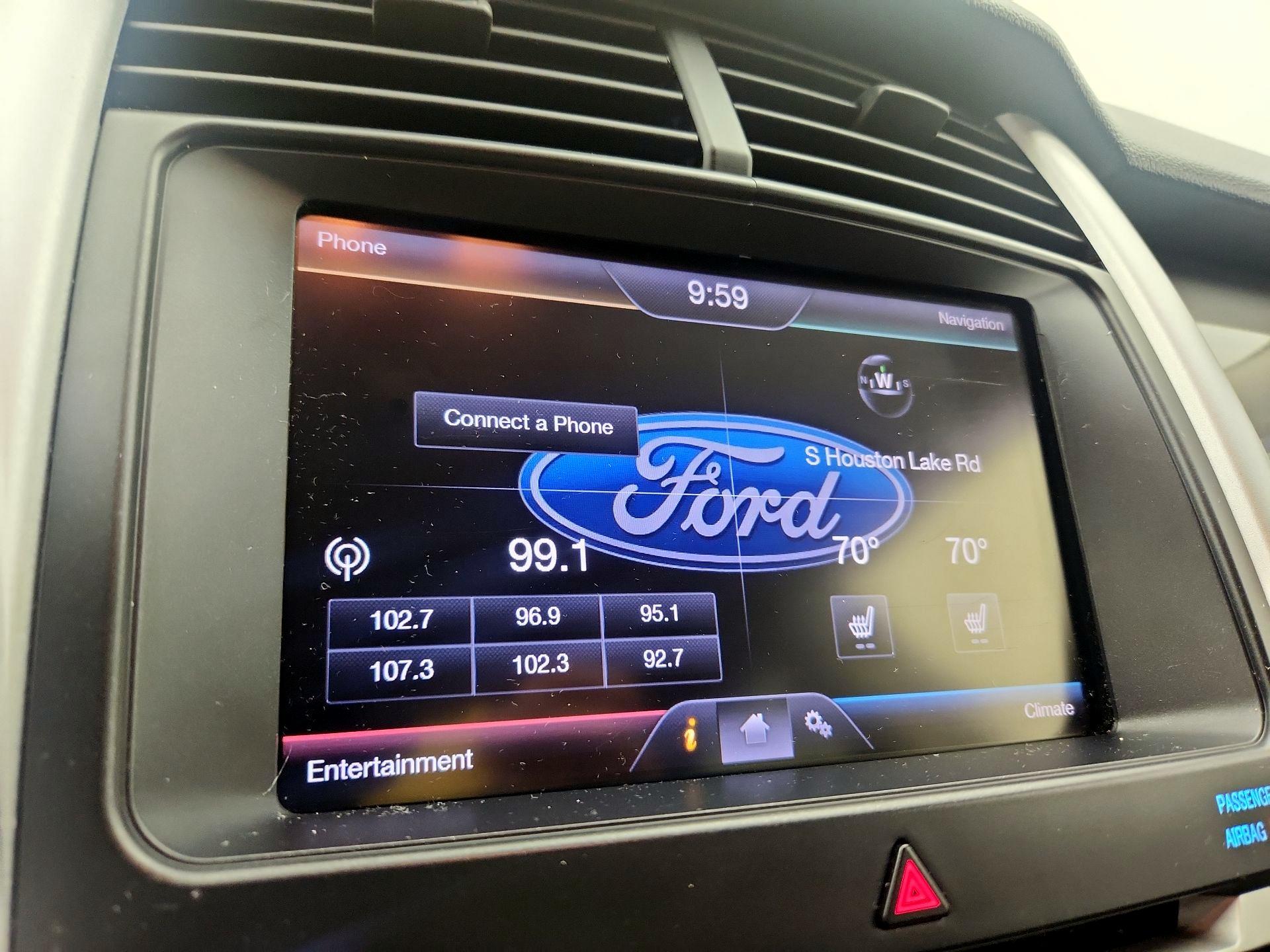 Thumbnail: 2013 Ford Edge - 15