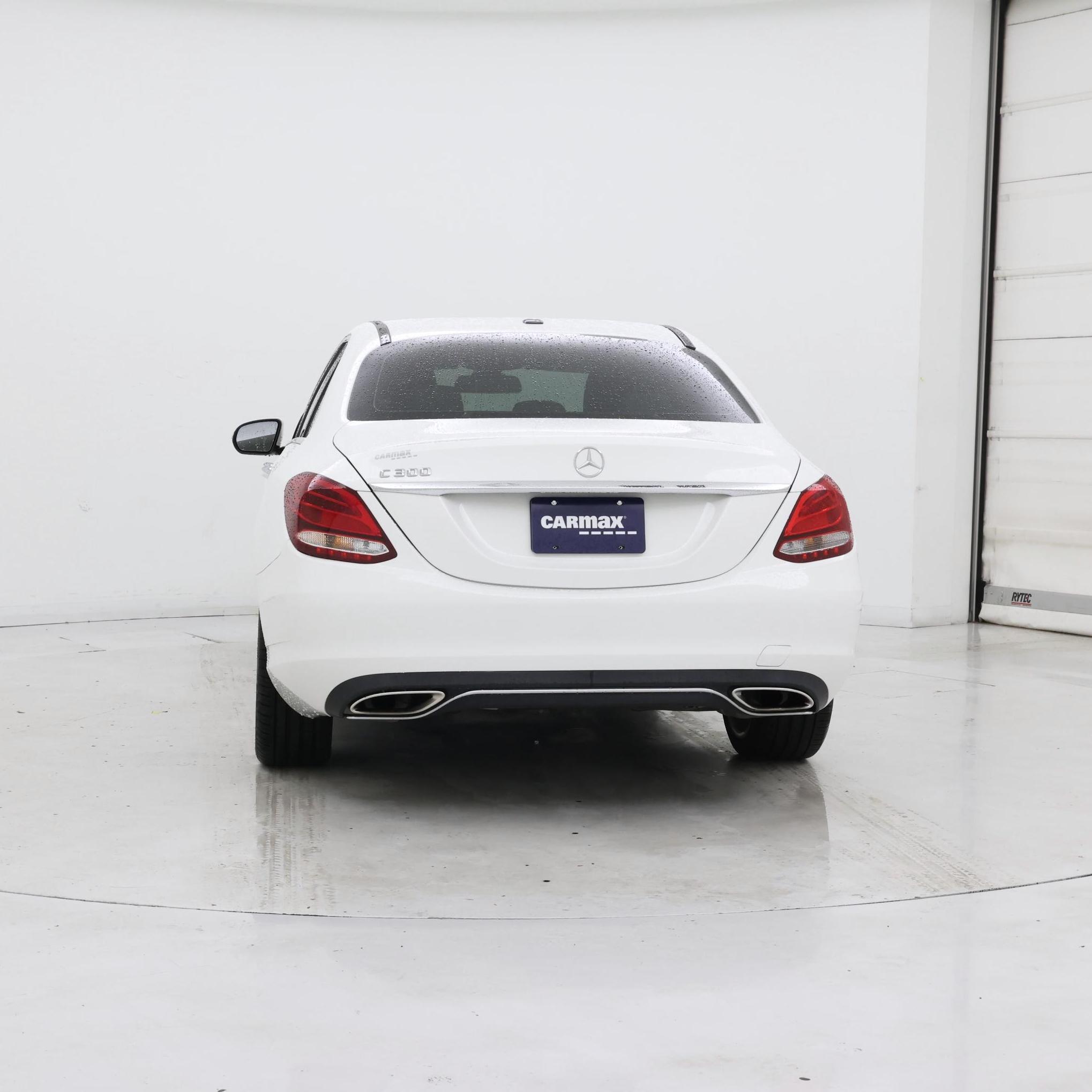 Thumbnail: 2015 Mercedes-Benz C-Class - 6