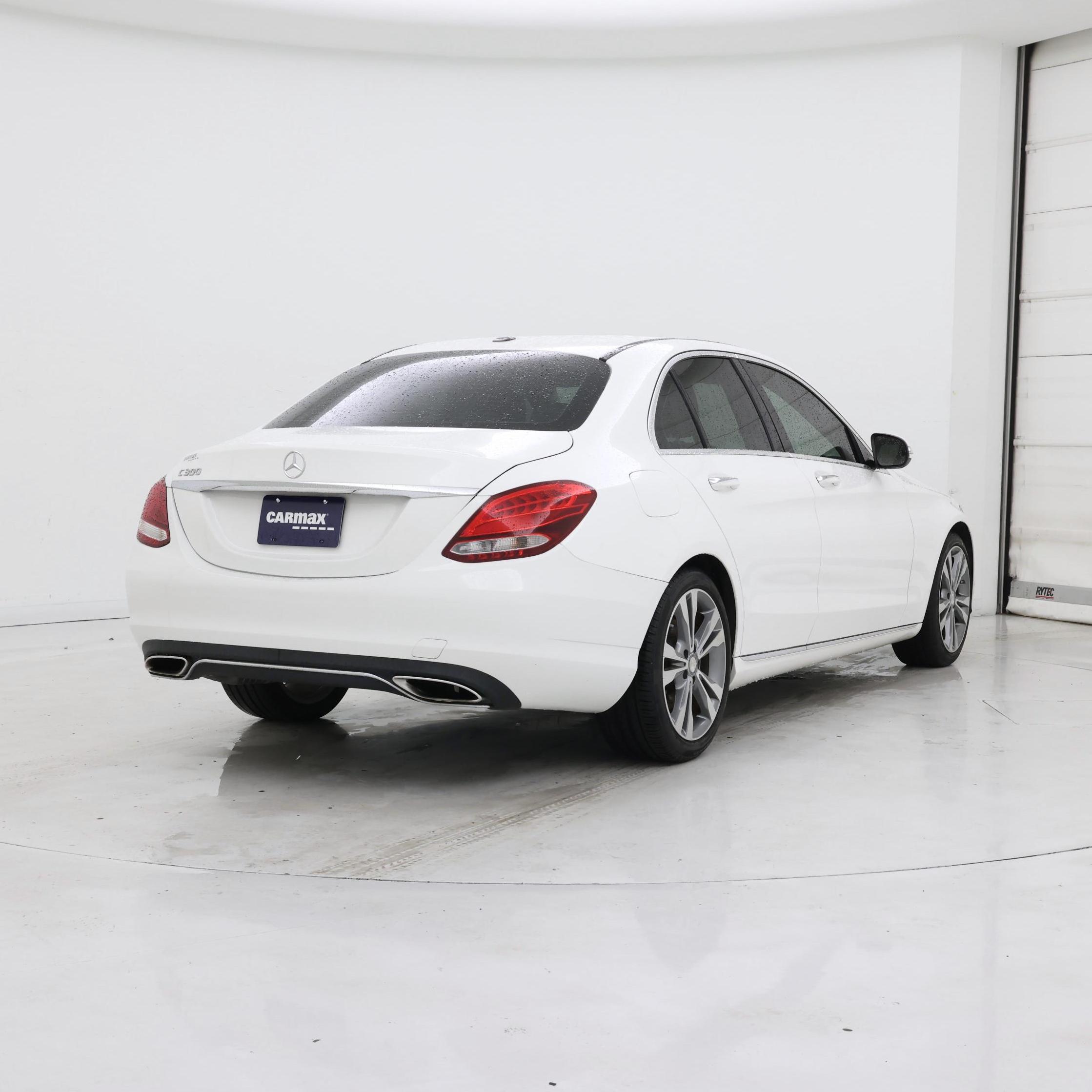 Thumbnail: 2015 Mercedes-Benz C-Class - 8