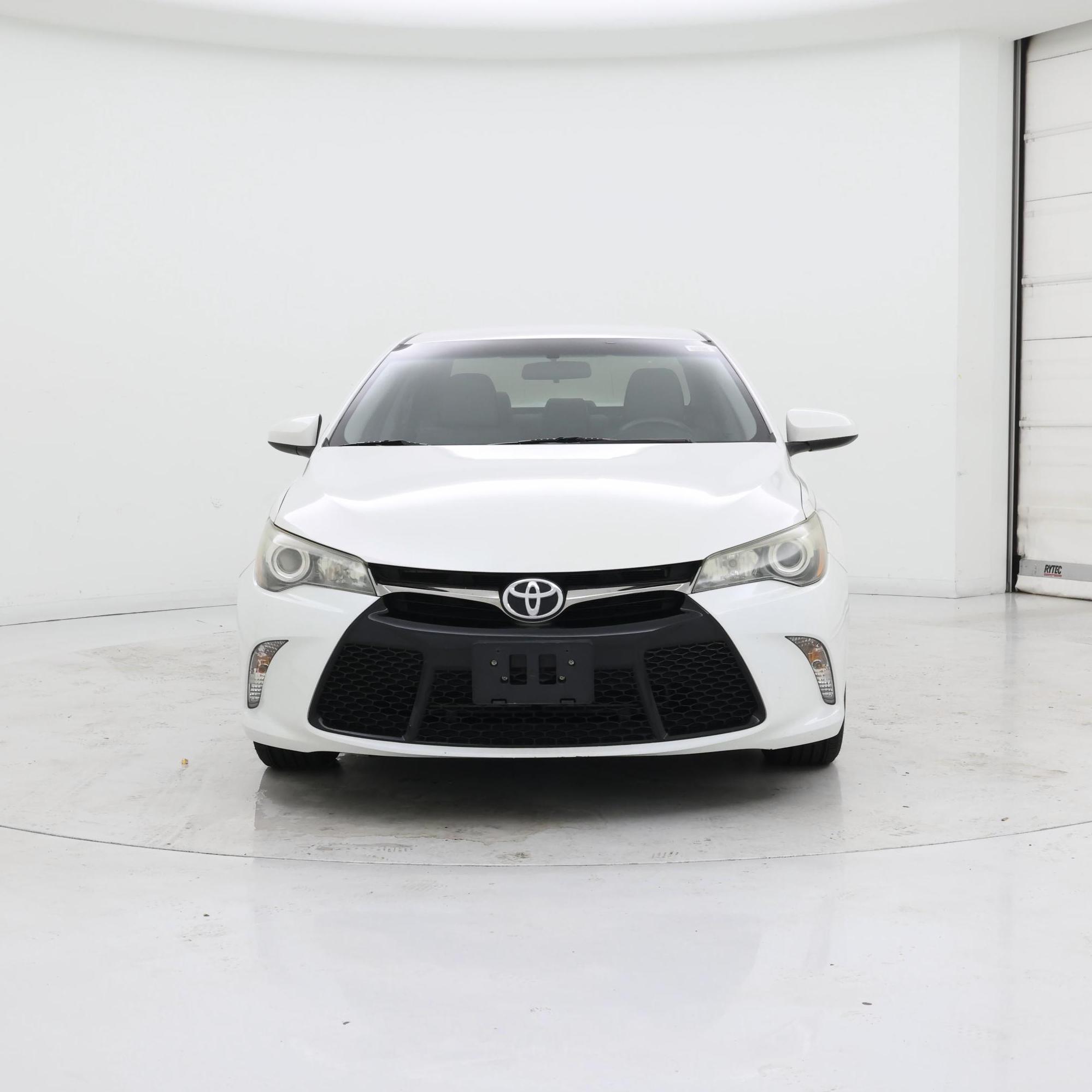 Thumbnail: 2016 Toyota Camry - 5