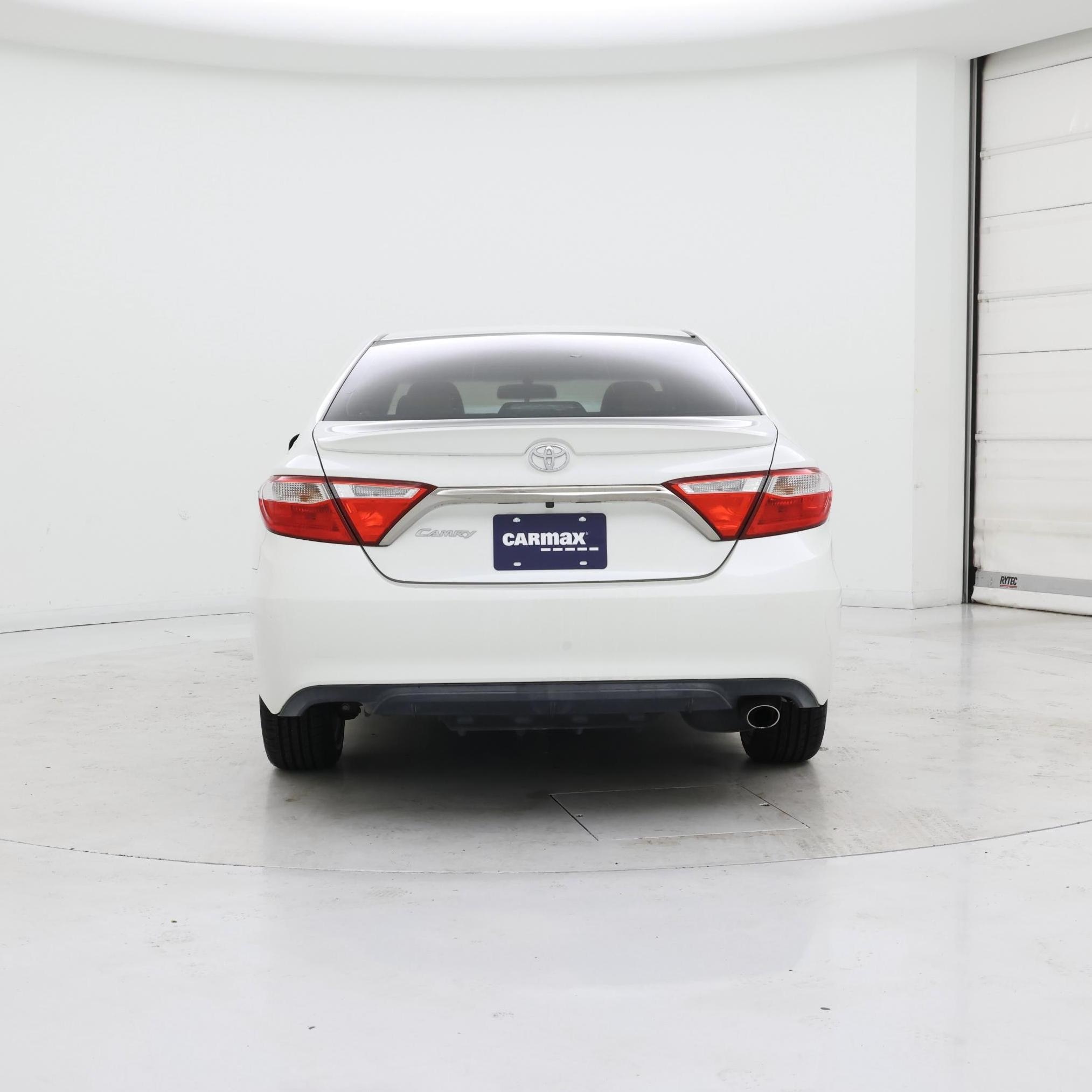 Thumbnail: 2016 Toyota Camry - 6