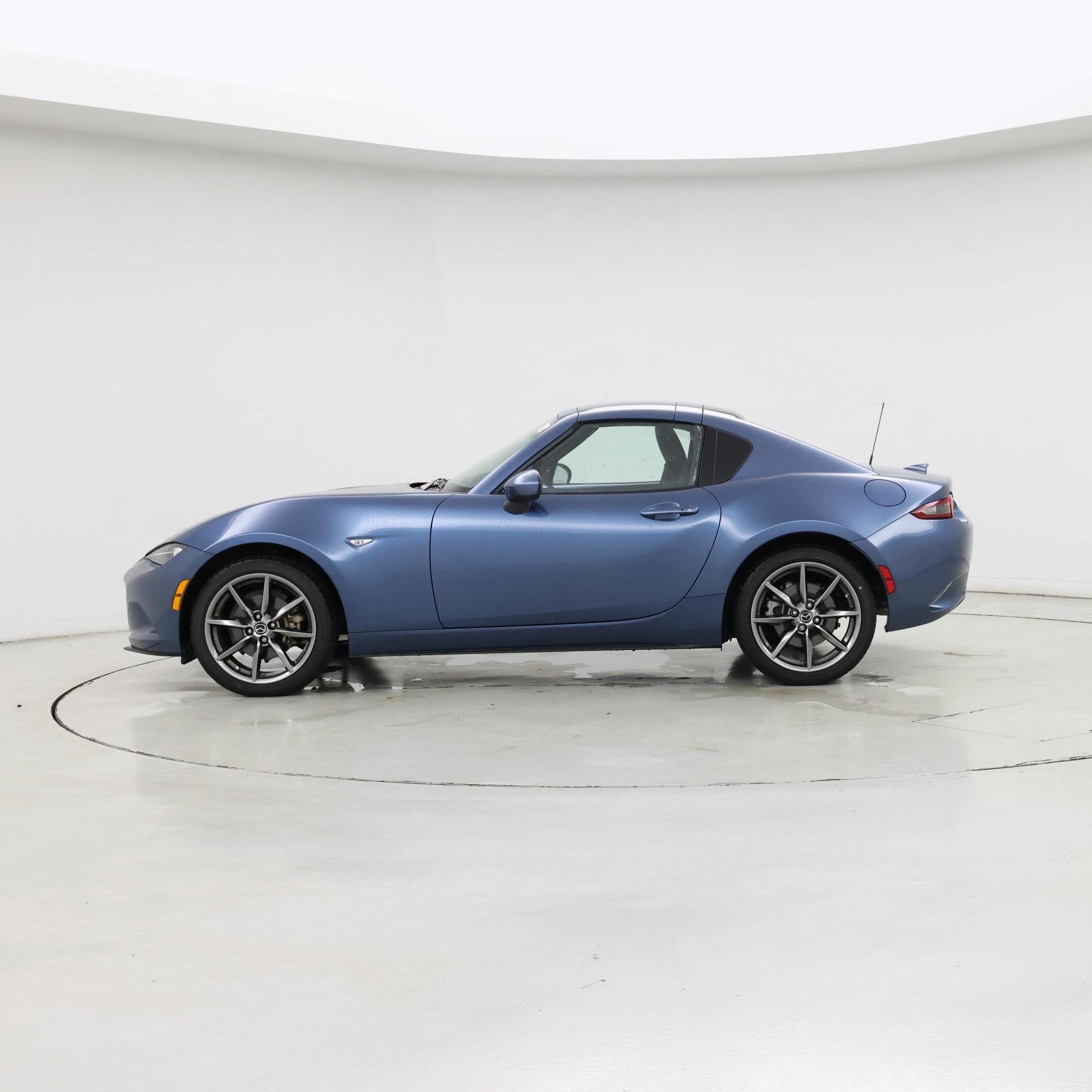 Thumbnail: 2019 Mazda MX-5 Miata - 3