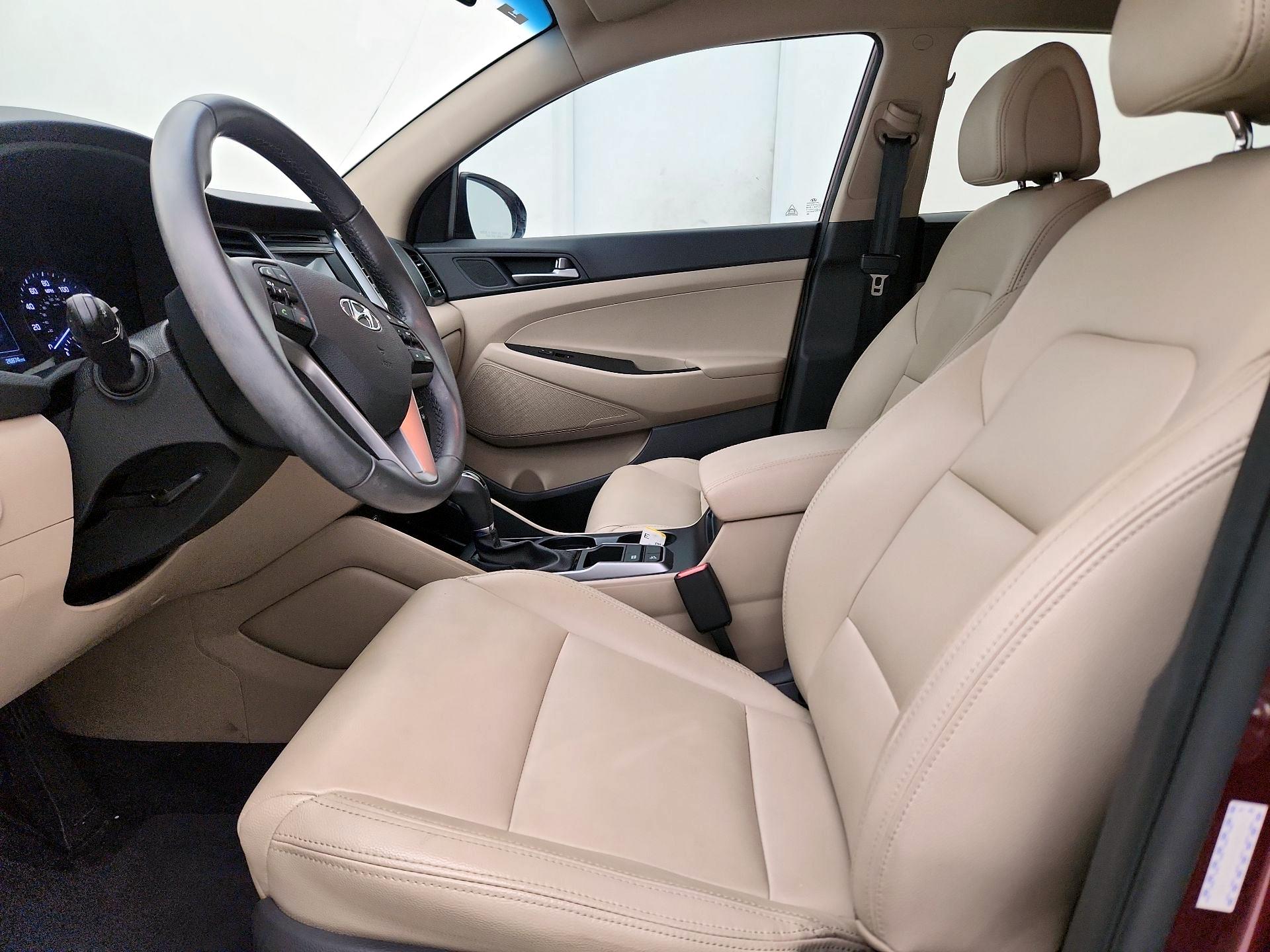 Thumbnail: 2017 Hyundai Tucson - 11