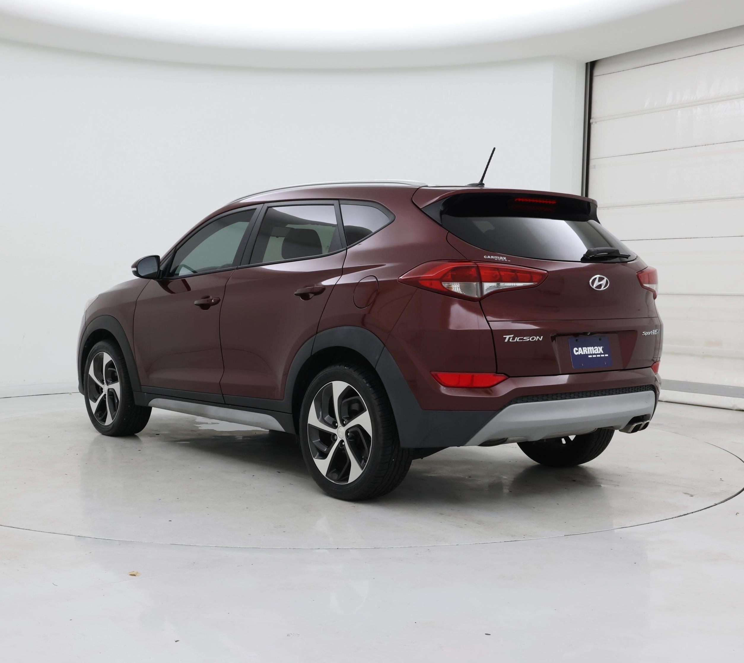 Thumbnail: 2017 Hyundai Tucson - 2
