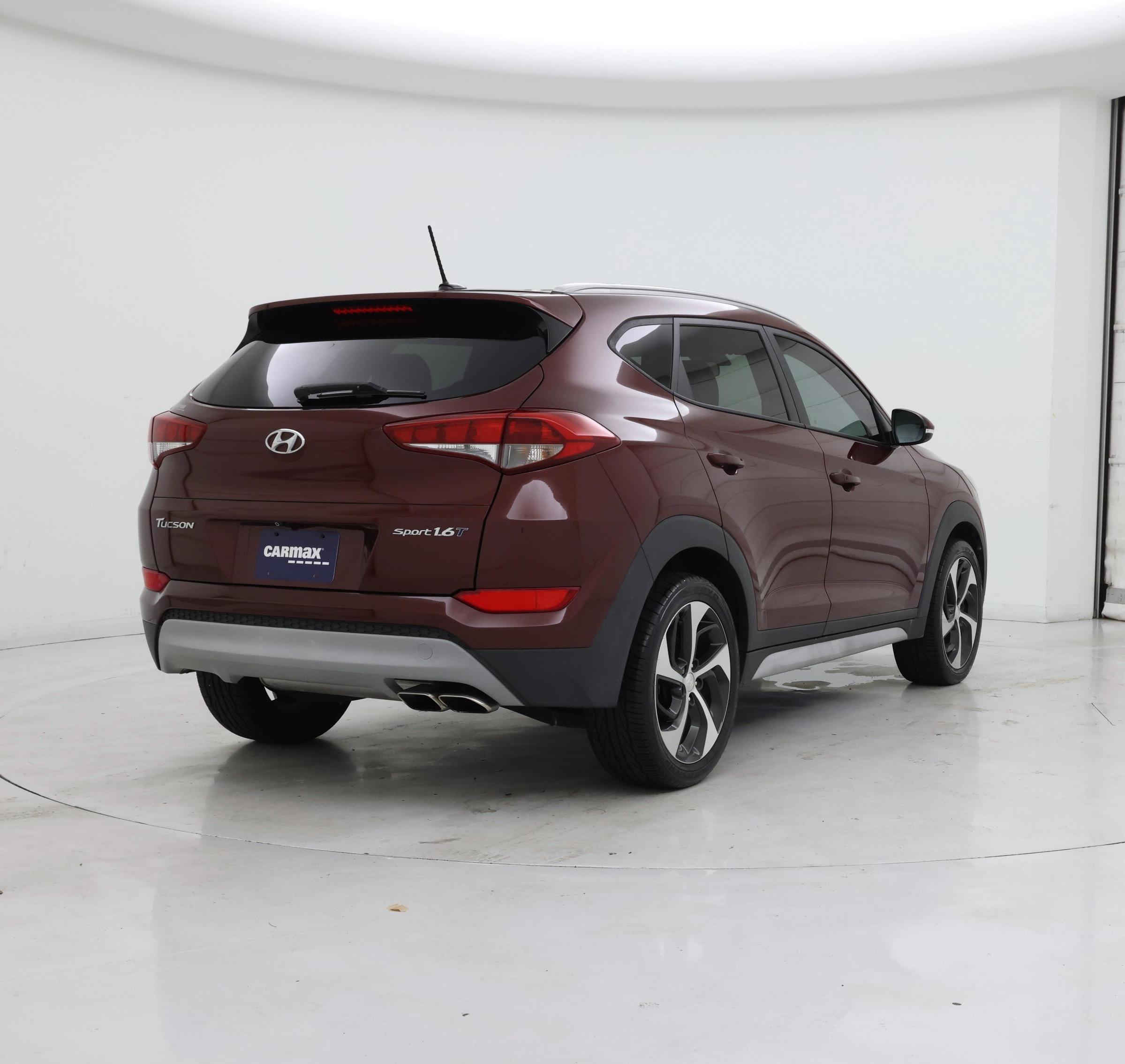 Thumbnail: 2017 Hyundai Tucson - 8