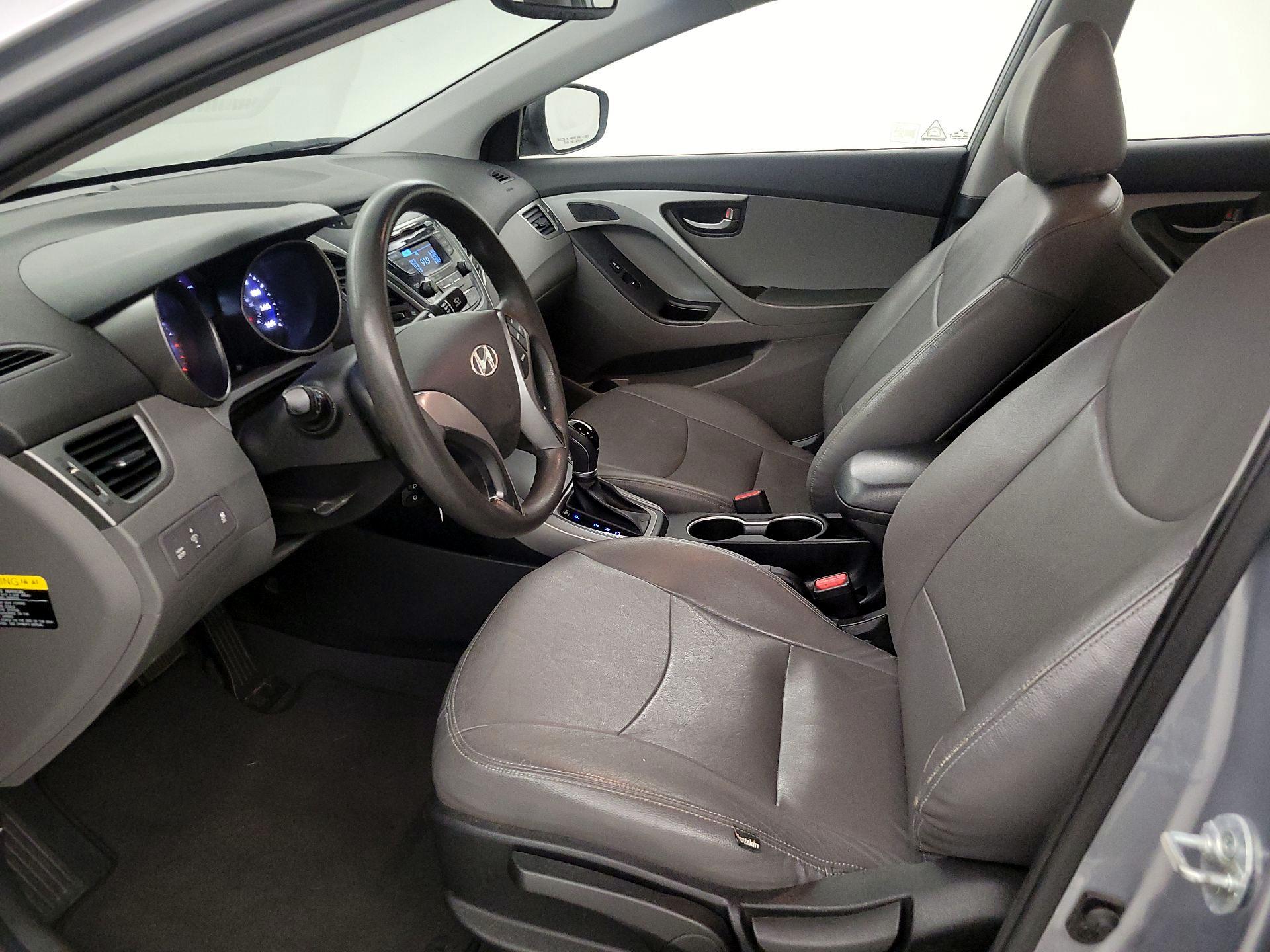 Thumbnail: 2016 Hyundai Elantra - 9