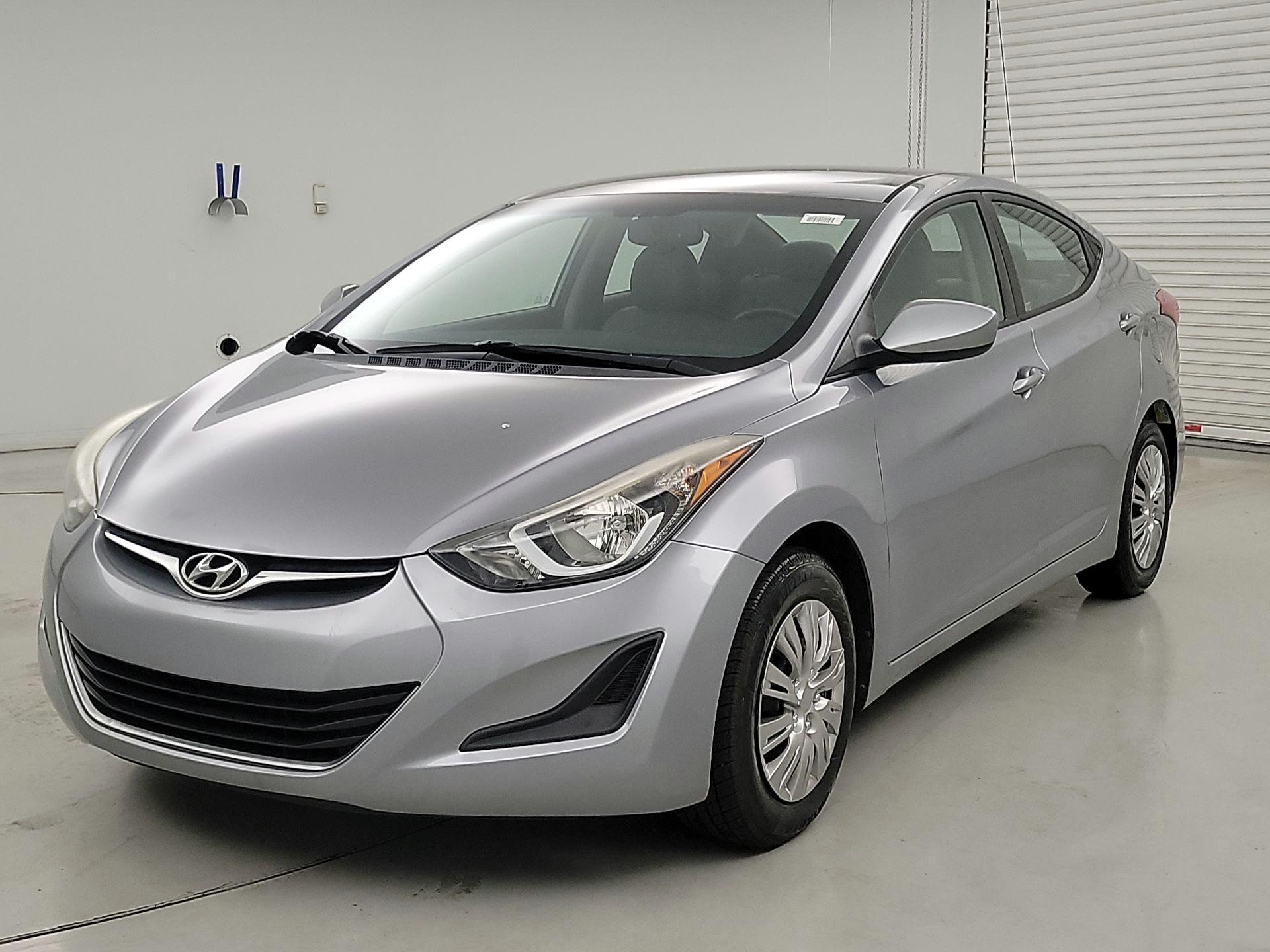 Thumbnail: 2016 Hyundai Elantra - 3