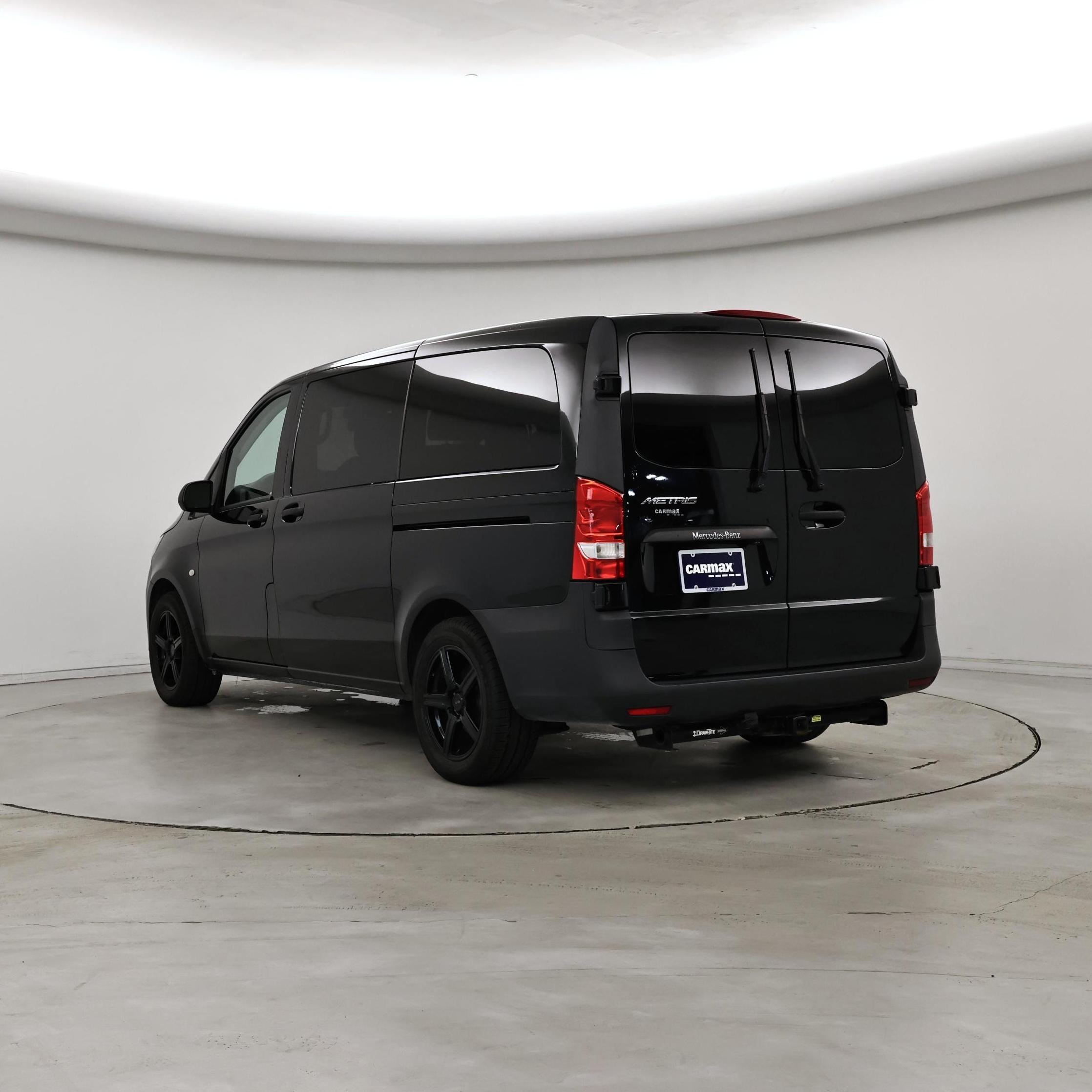 Thumbnail: 2019 Mercedes-Benz Metris - 2