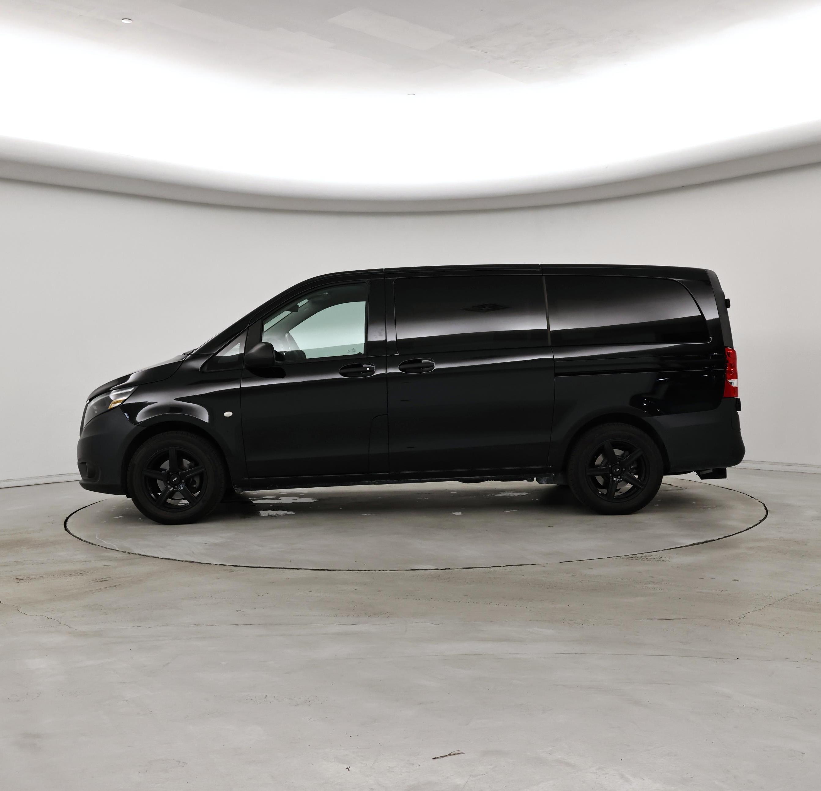 Thumbnail: 2019 Mercedes-Benz Metris - 3