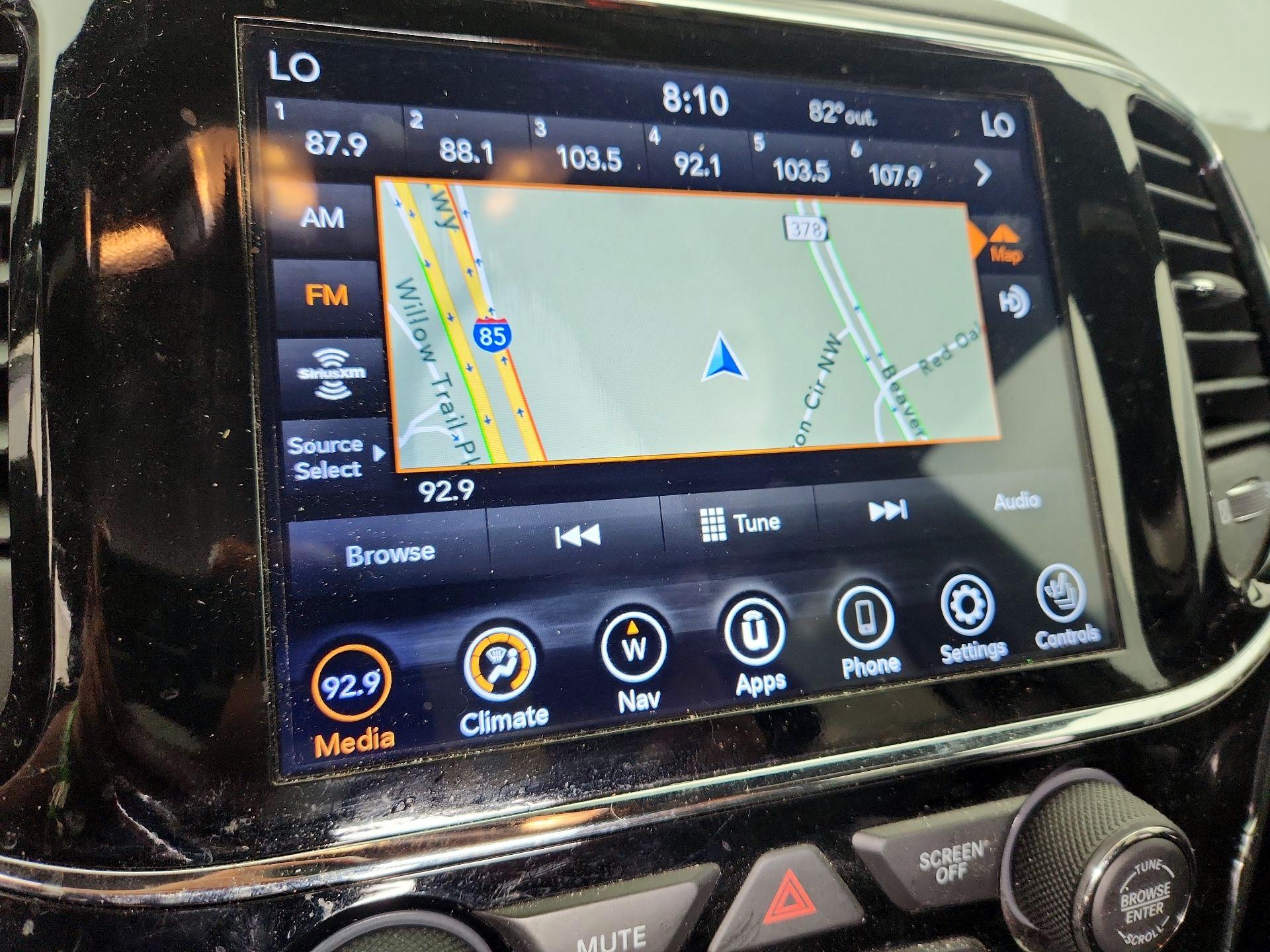 Thumbnail: 2021 Jeep Grand Cherokee - 15