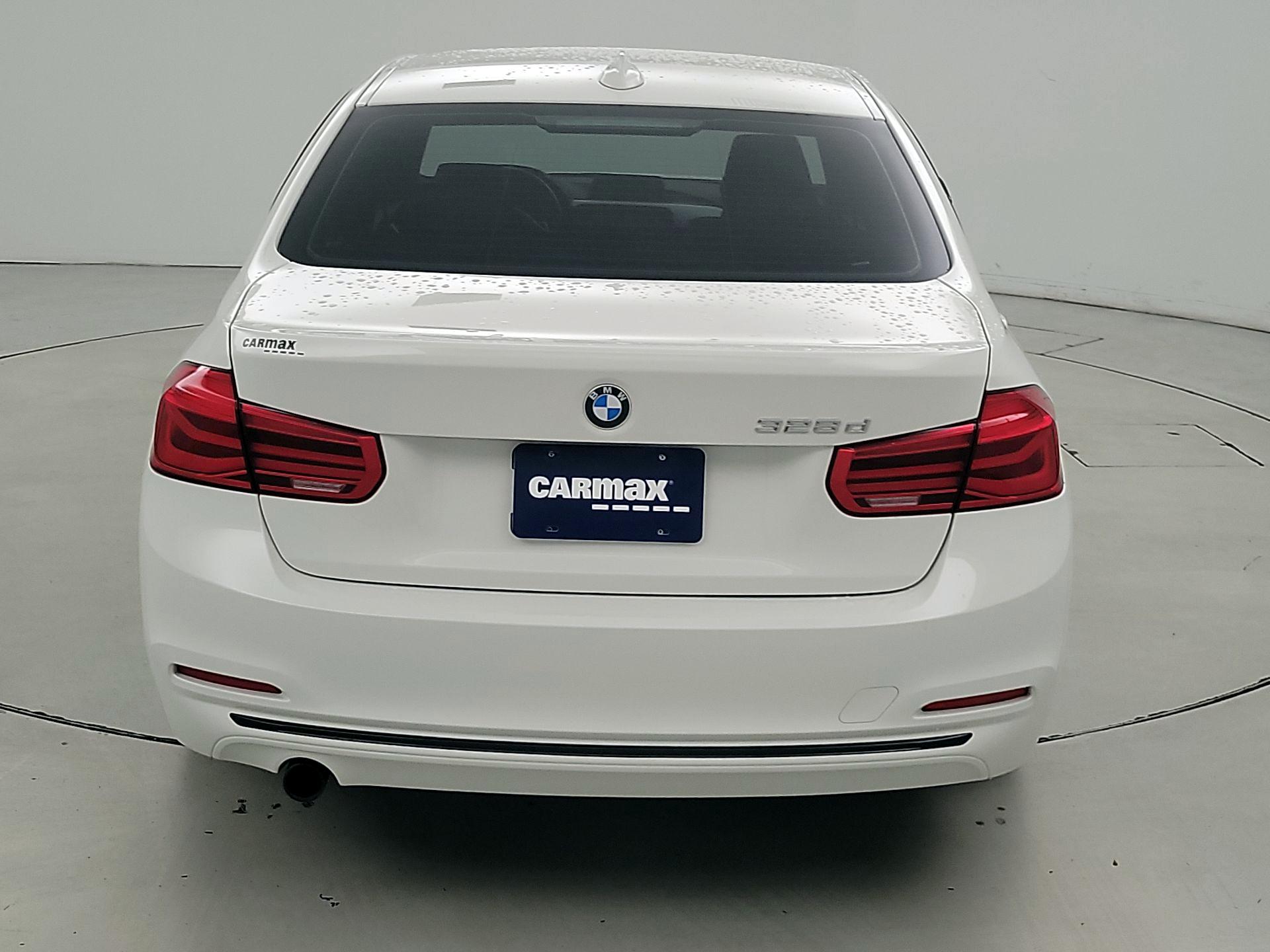 Thumbnail: 2016 BMW 3 Series - 6