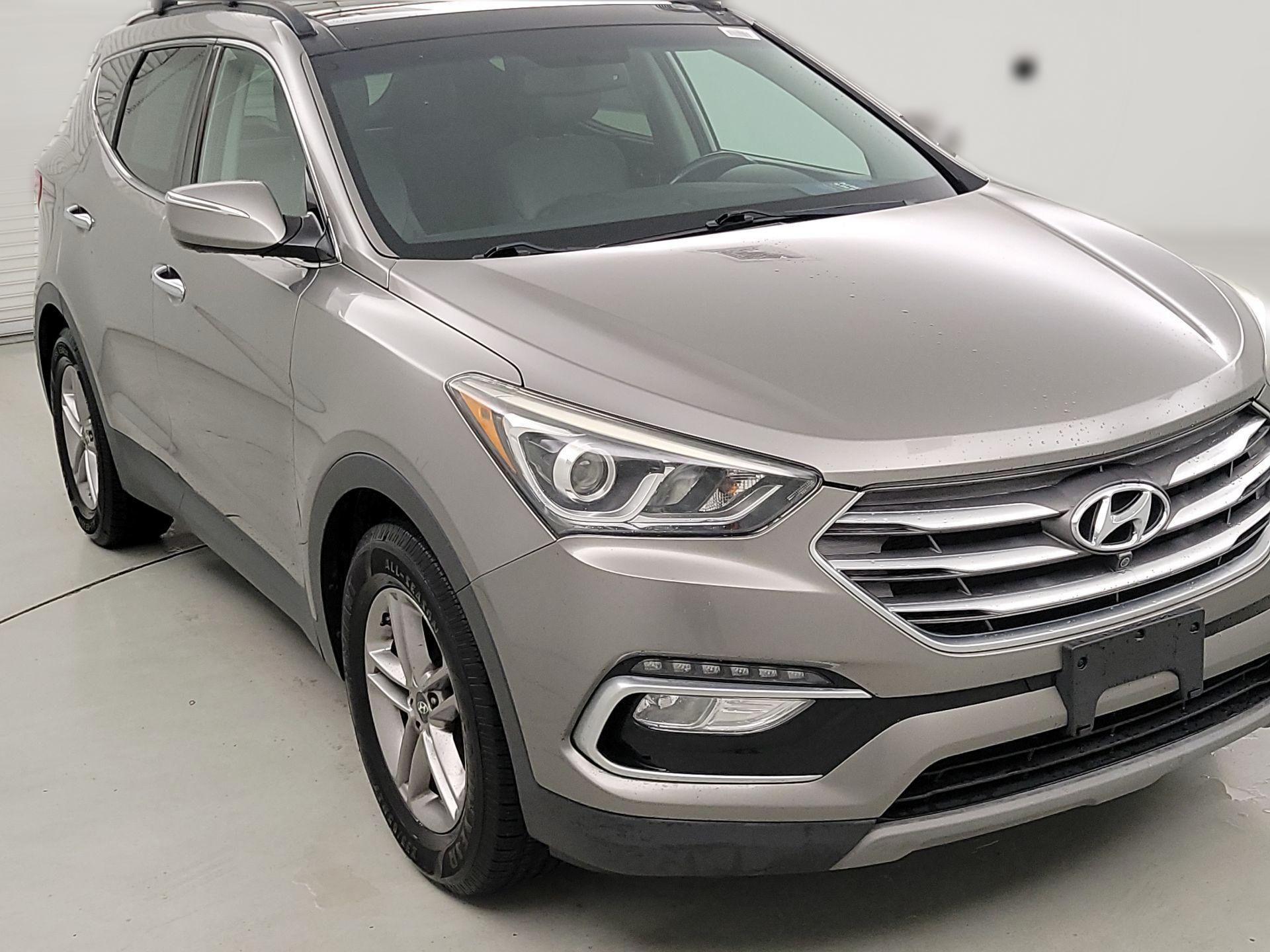 Thumbnail: 2018 Hyundai Santa Fe - 1