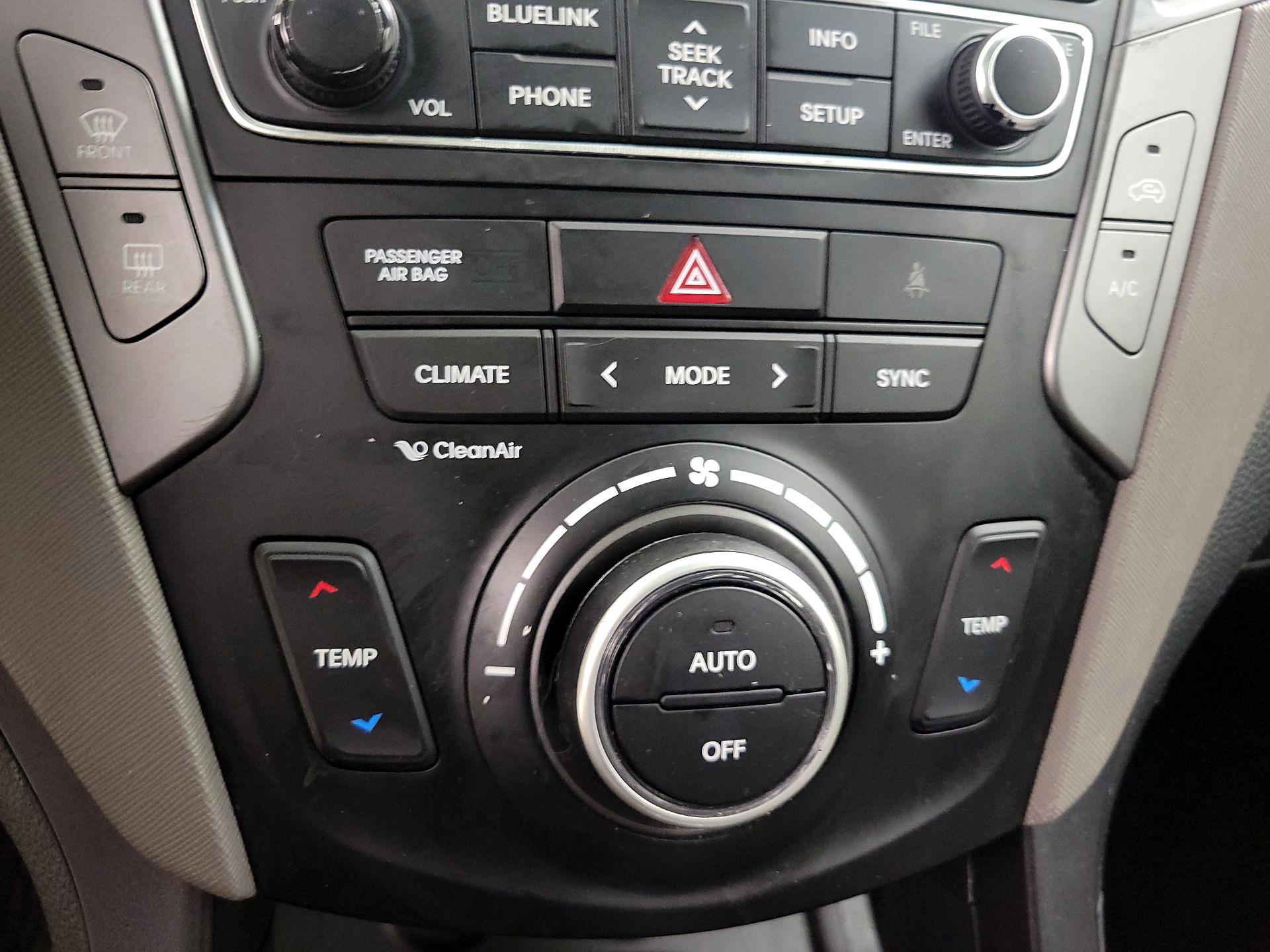 Thumbnail: 2018 Hyundai Santa Fe - 15