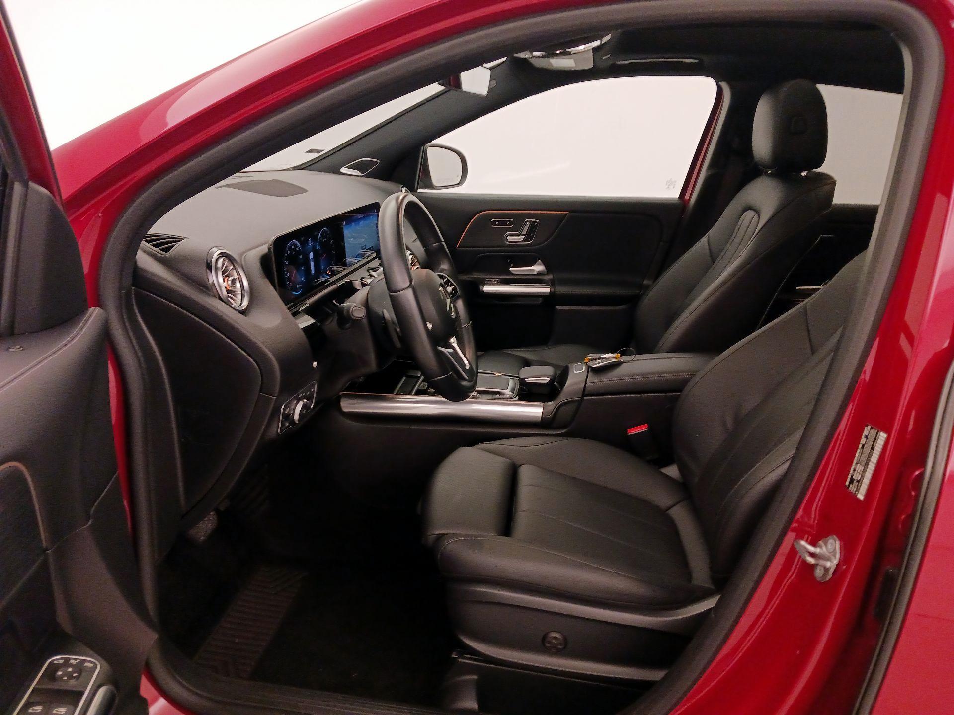 Thumbnail: 2021 Mercedes-Benz GLA - 11