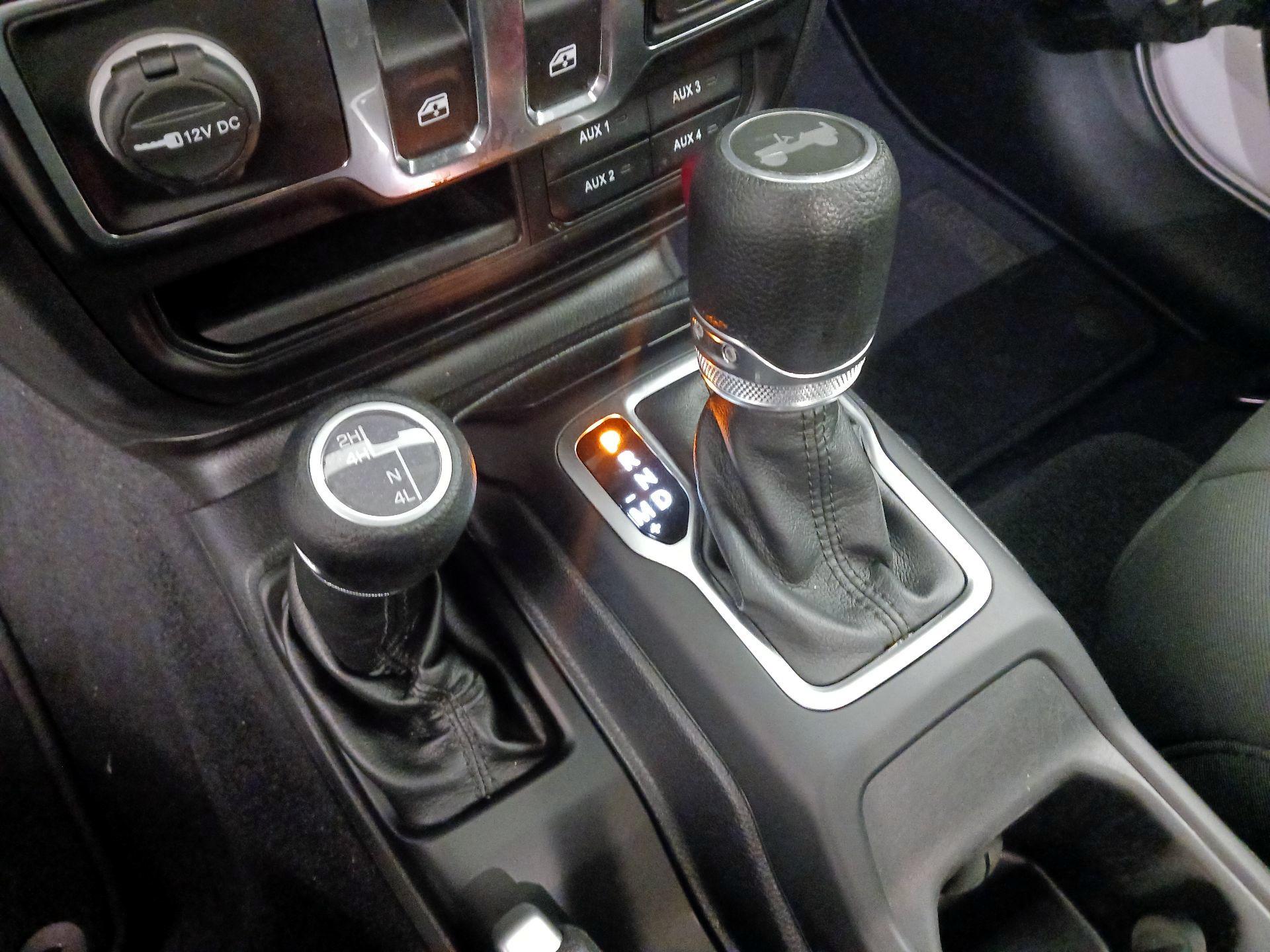 Thumbnail: 2021 Jeep Wrangler - 17