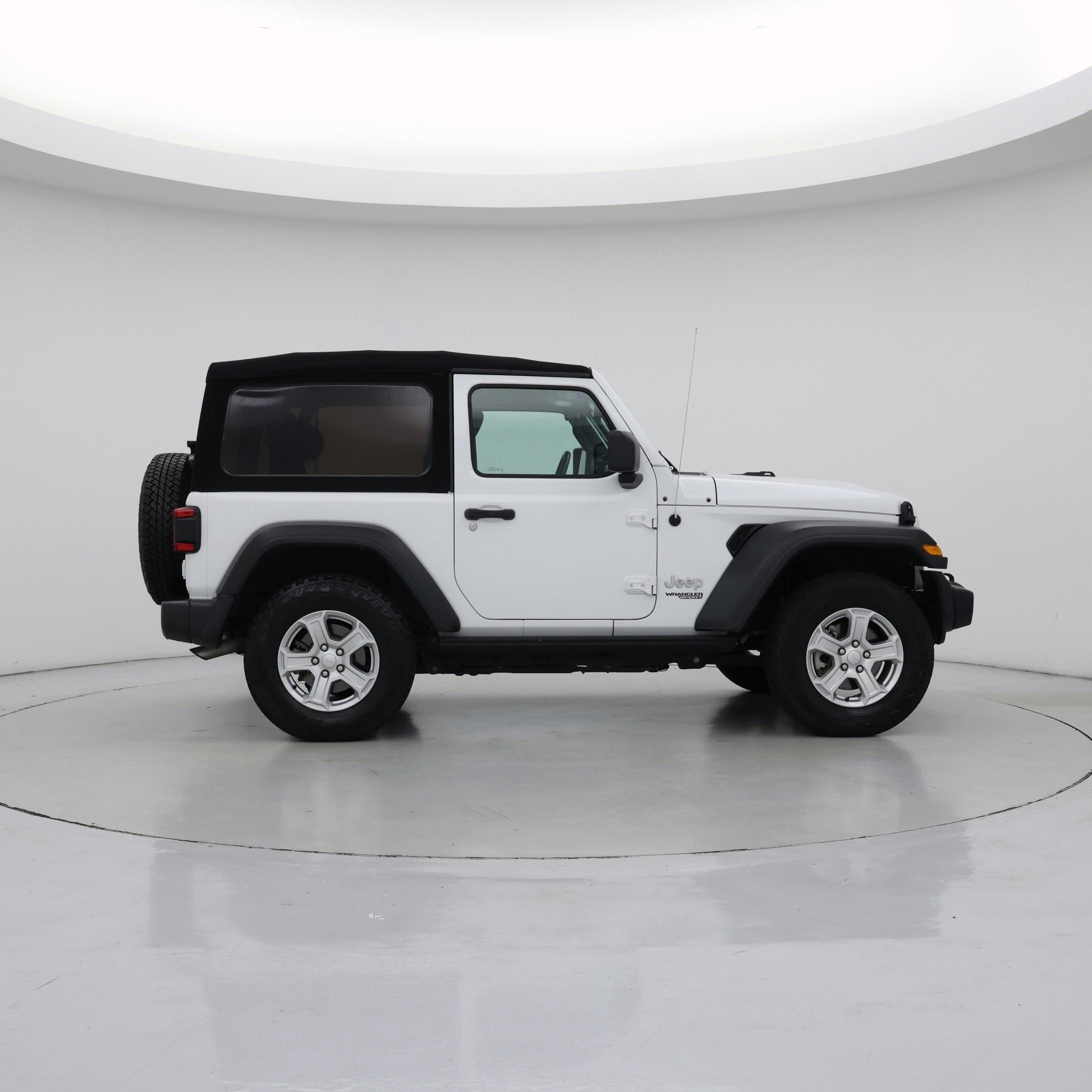 Thumbnail: 2021 Jeep Wrangler - 7
