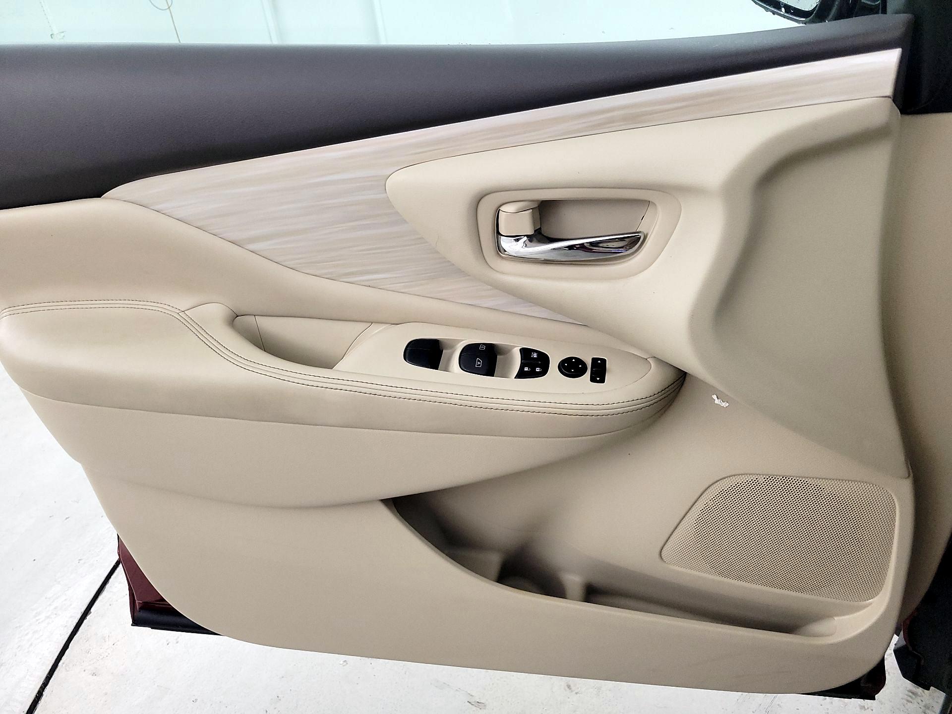 Thumbnail: 2016 Nissan Murano - 10