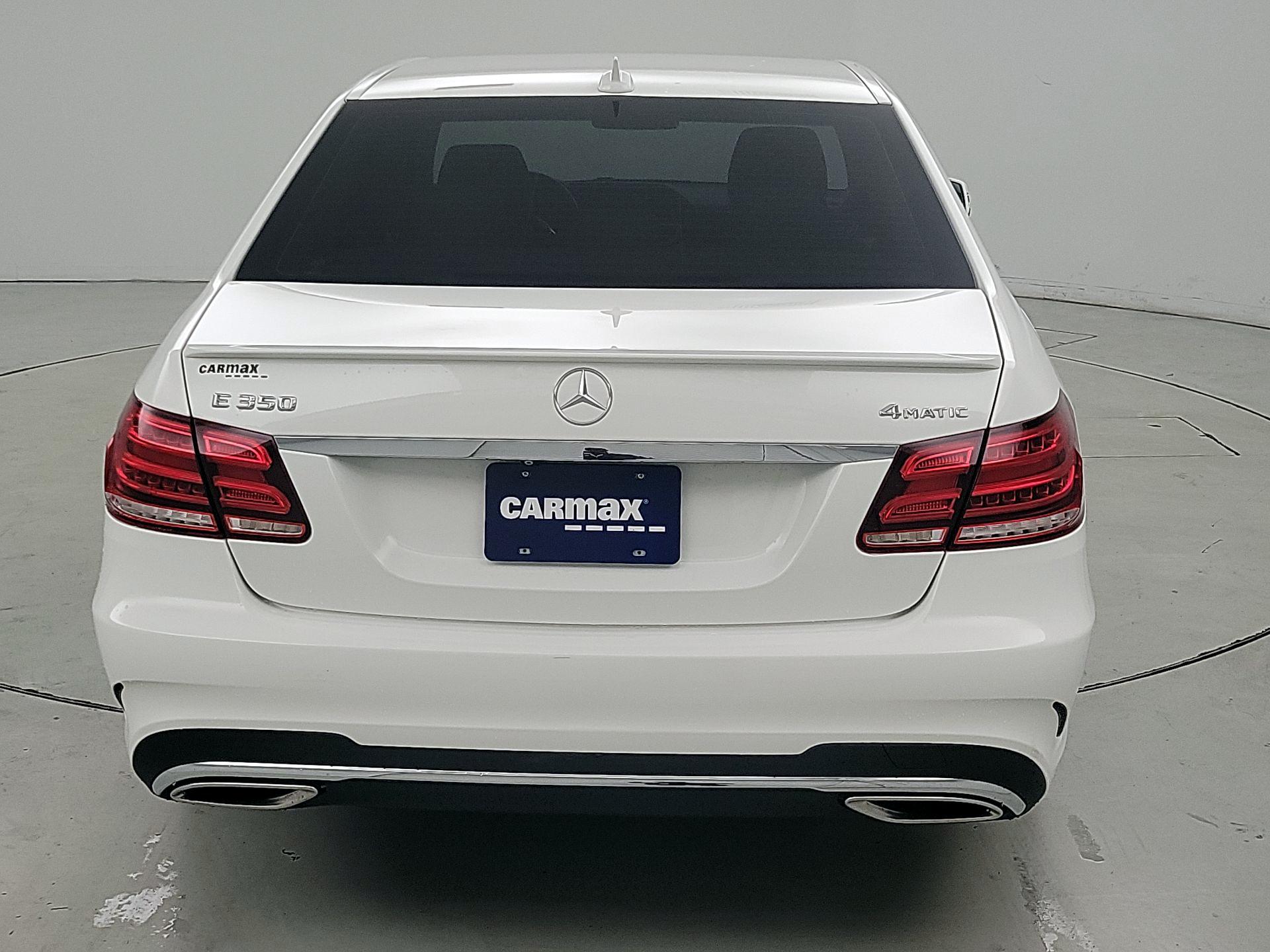 Thumbnail: 2016 Mercedes-Benz E-Class - 6