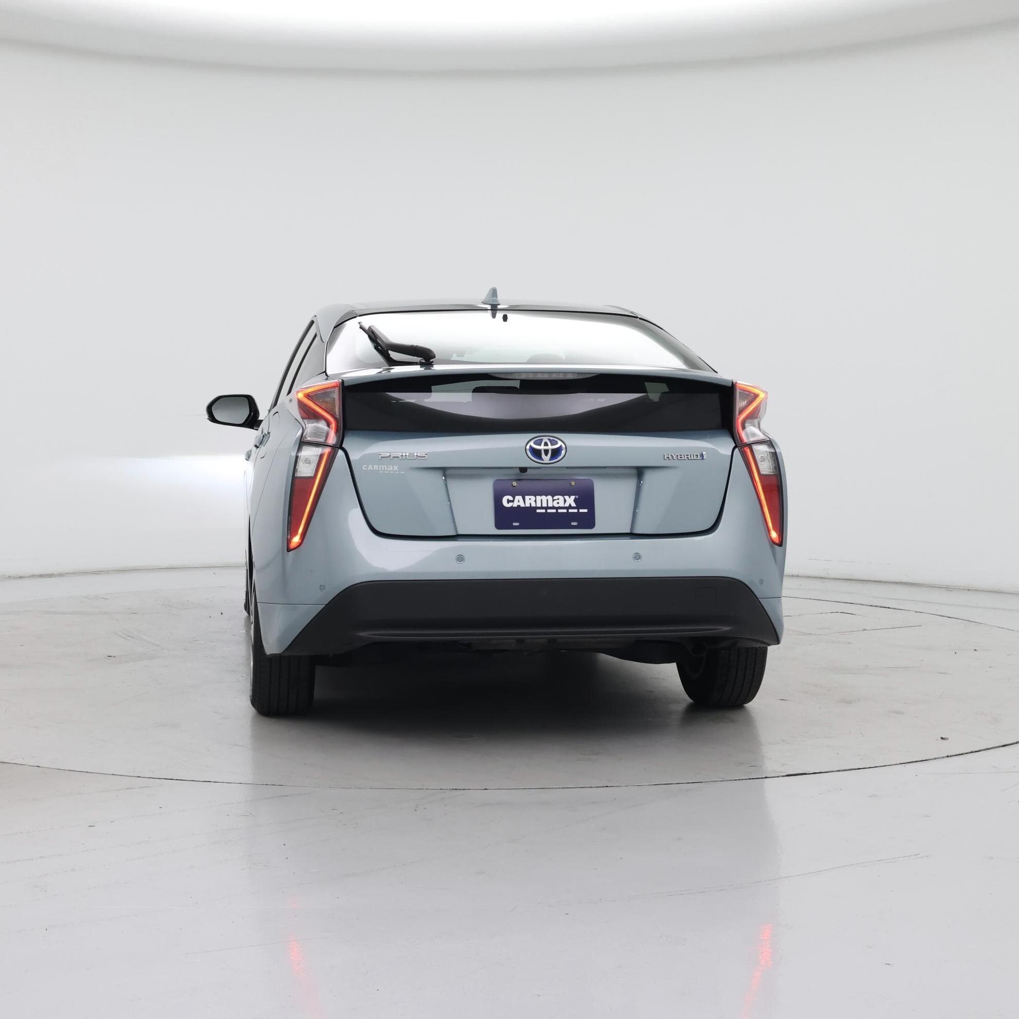 Thumbnail: 2018 Toyota Prius - 6