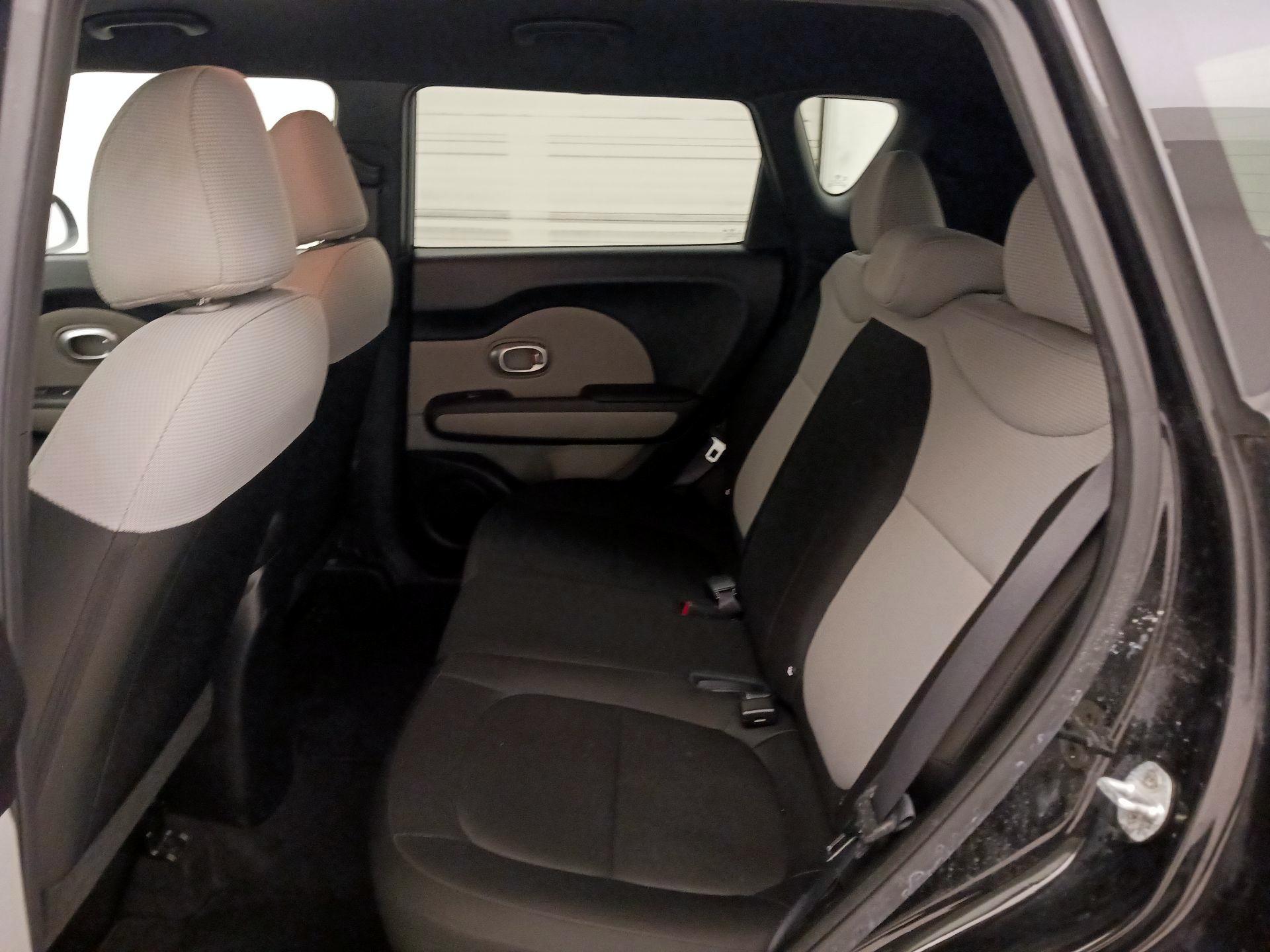 Thumbnail: 2019 Kia Soul - 17