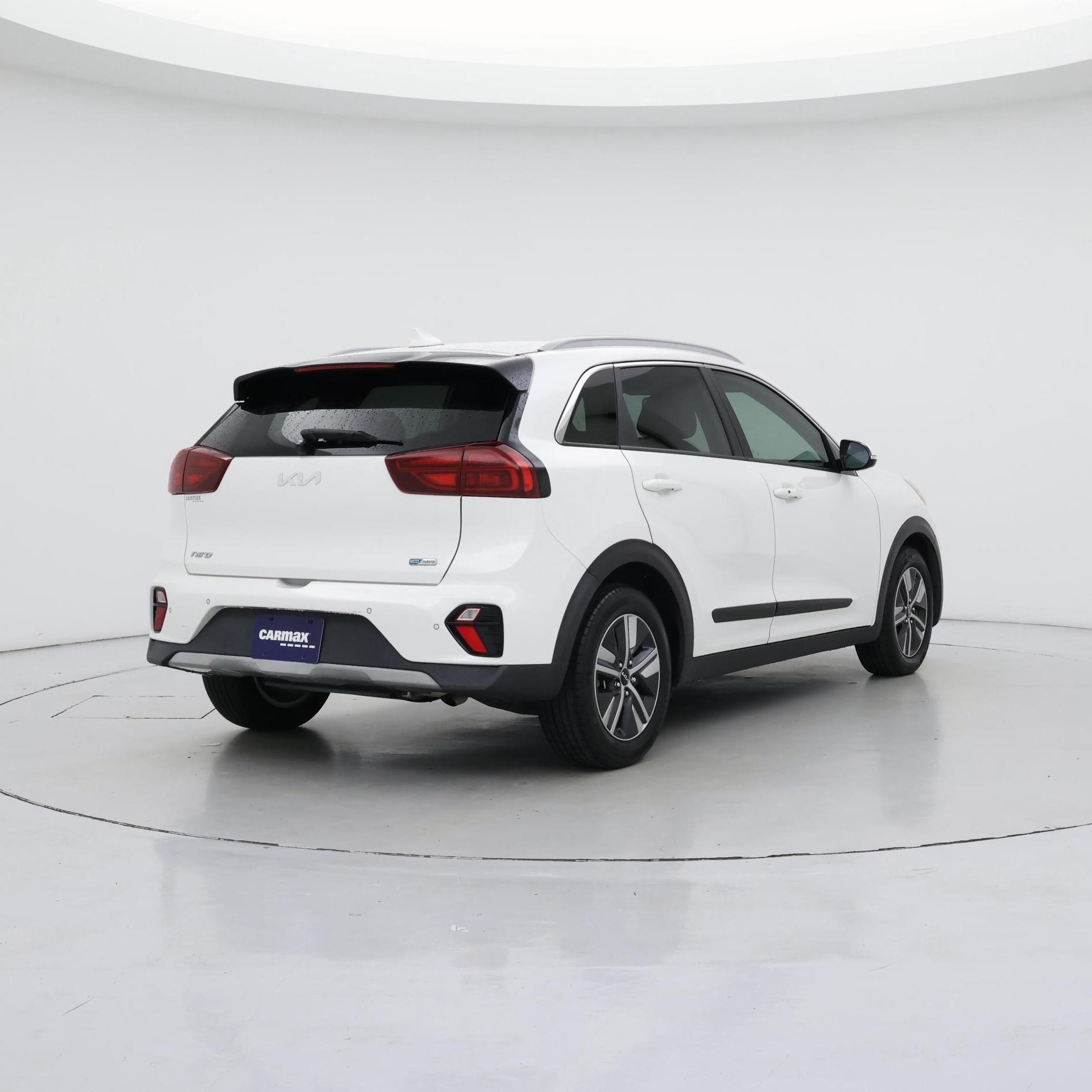 Thumbnail: 2022 Kia Niro - 8