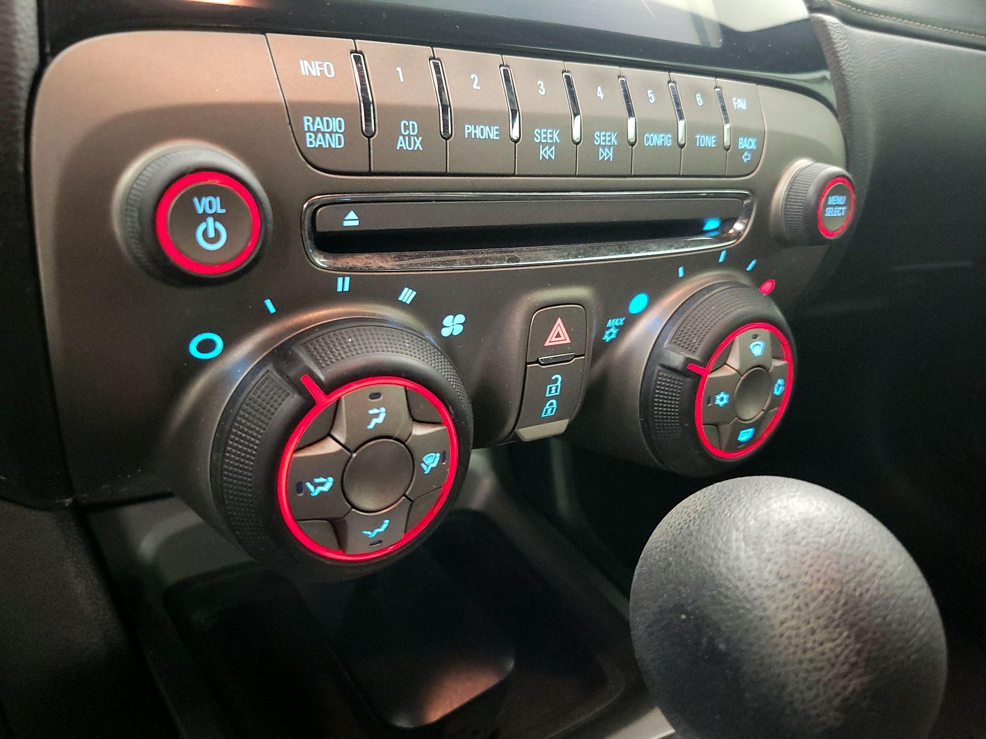 Thumbnail: 2014 Chevrolet Camaro - 13