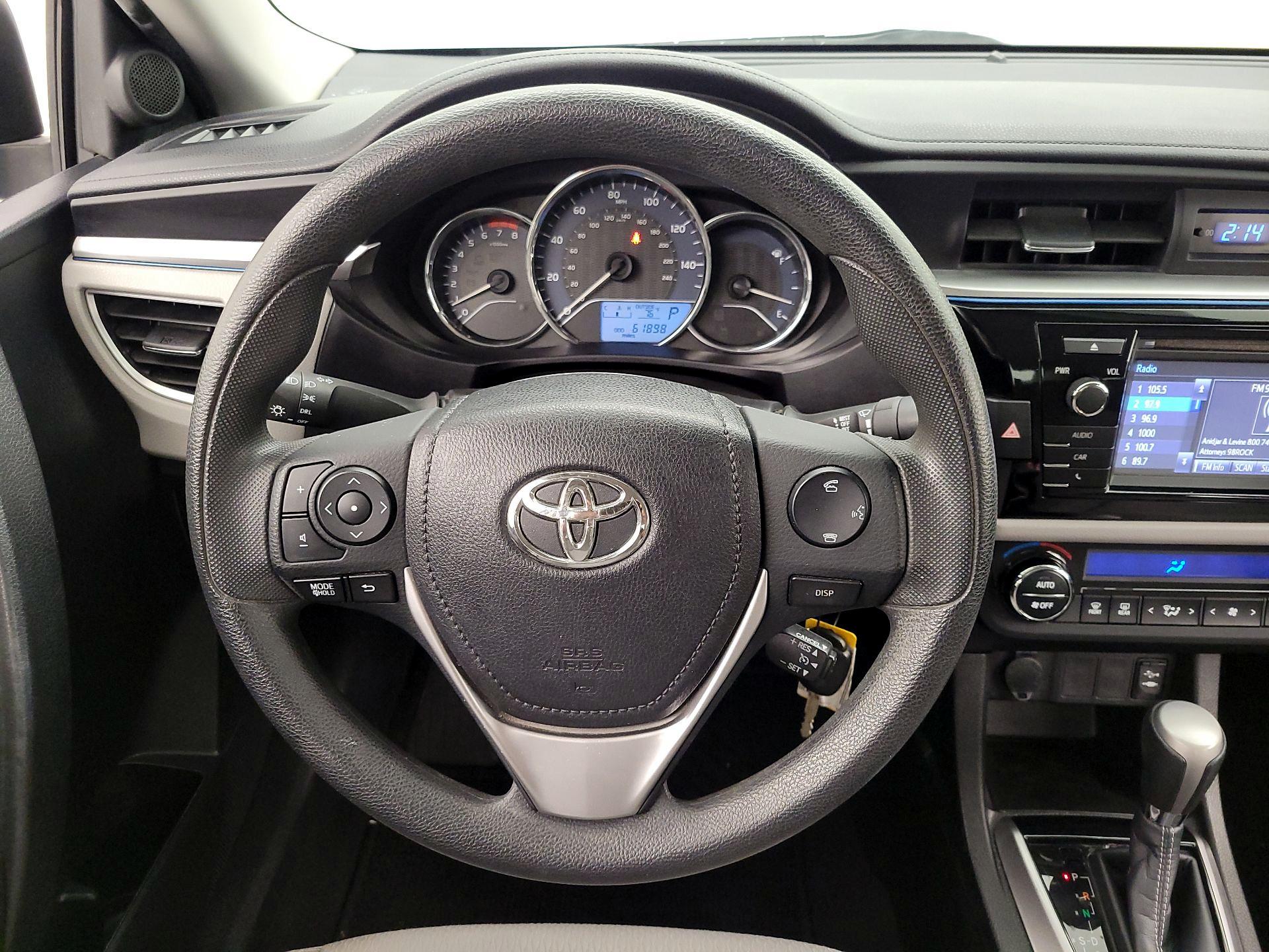 Thumbnail: 2014 Toyota Corolla - 10
