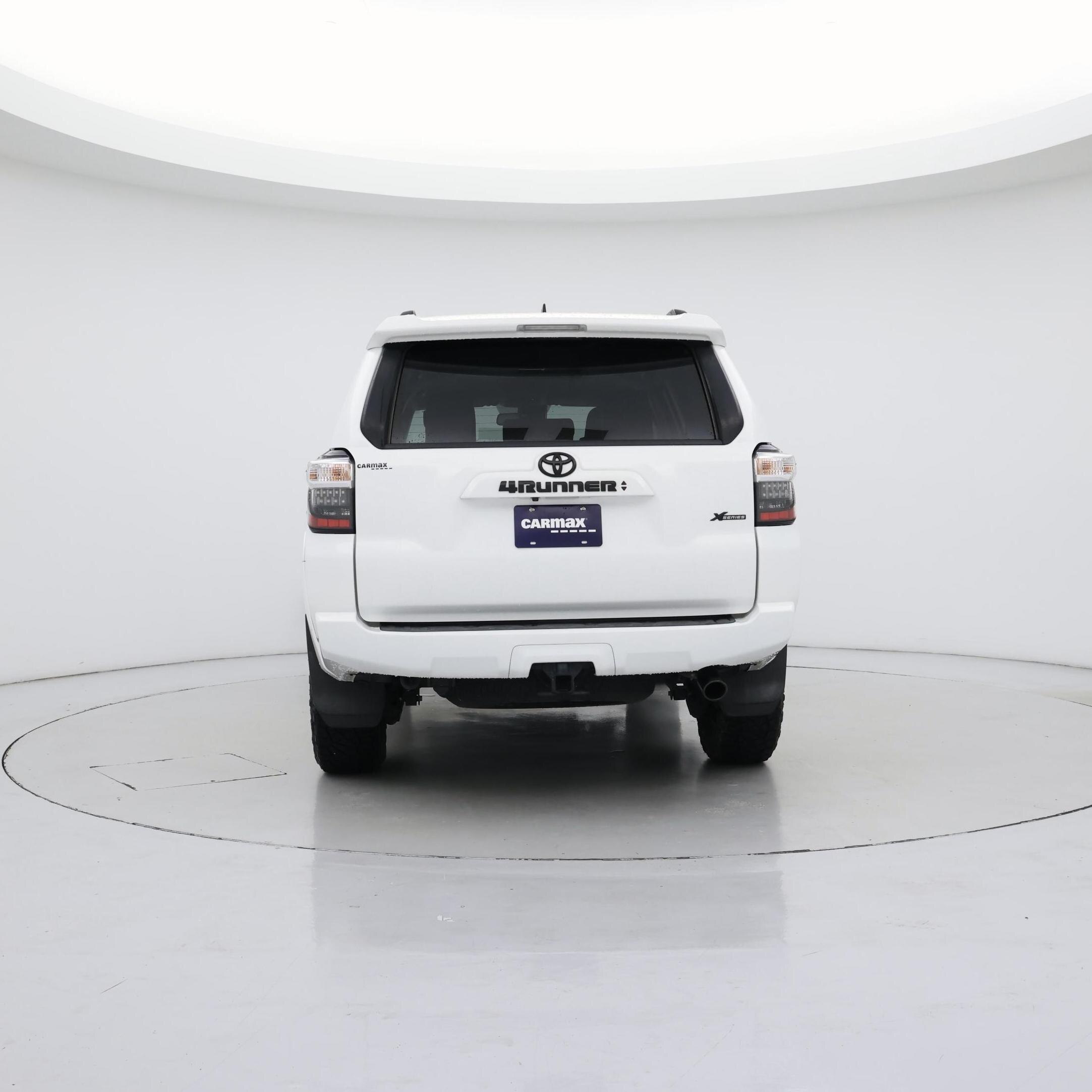Thumbnail: 2022 Toyota 4Runner - 6
