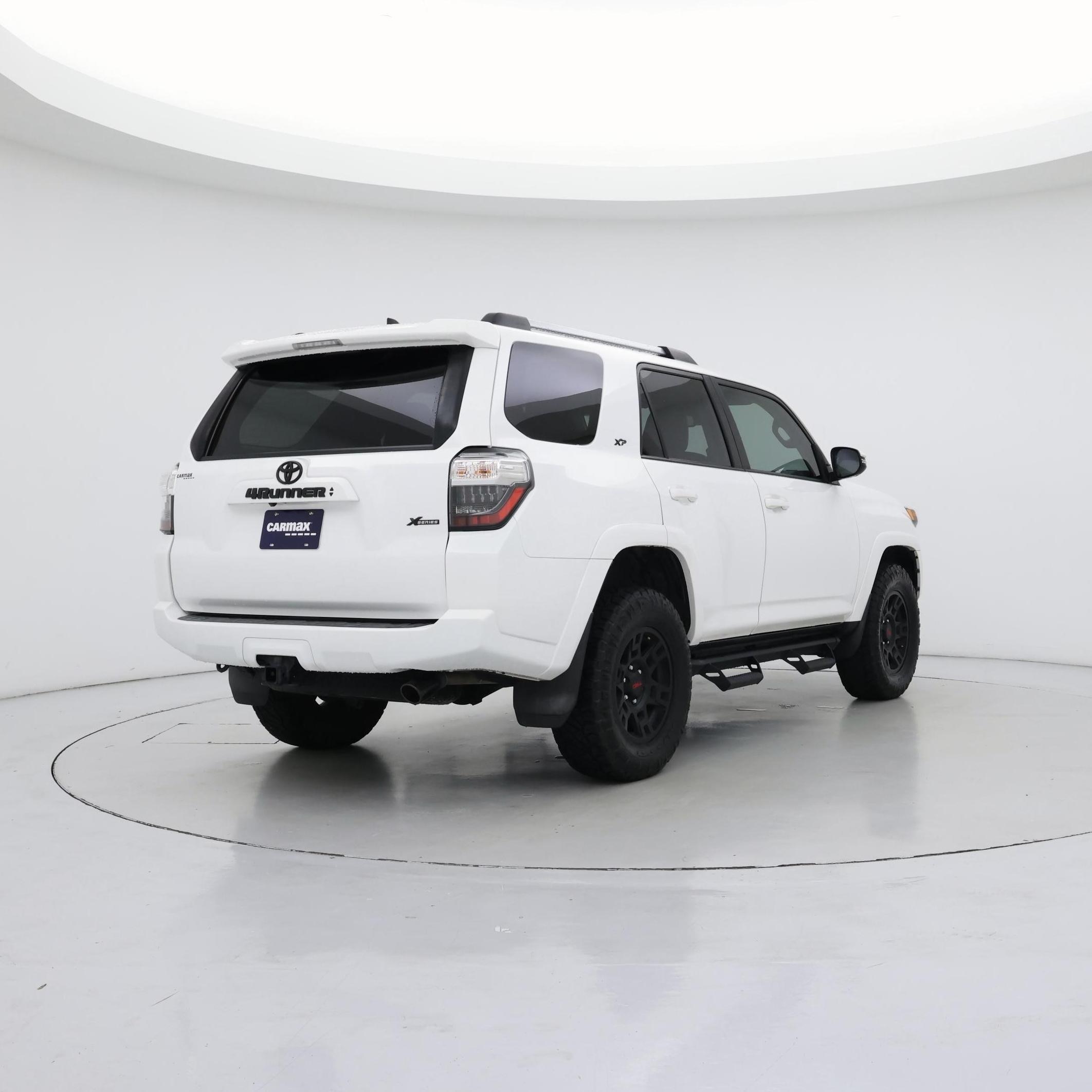 Thumbnail: 2022 Toyota 4Runner - 8