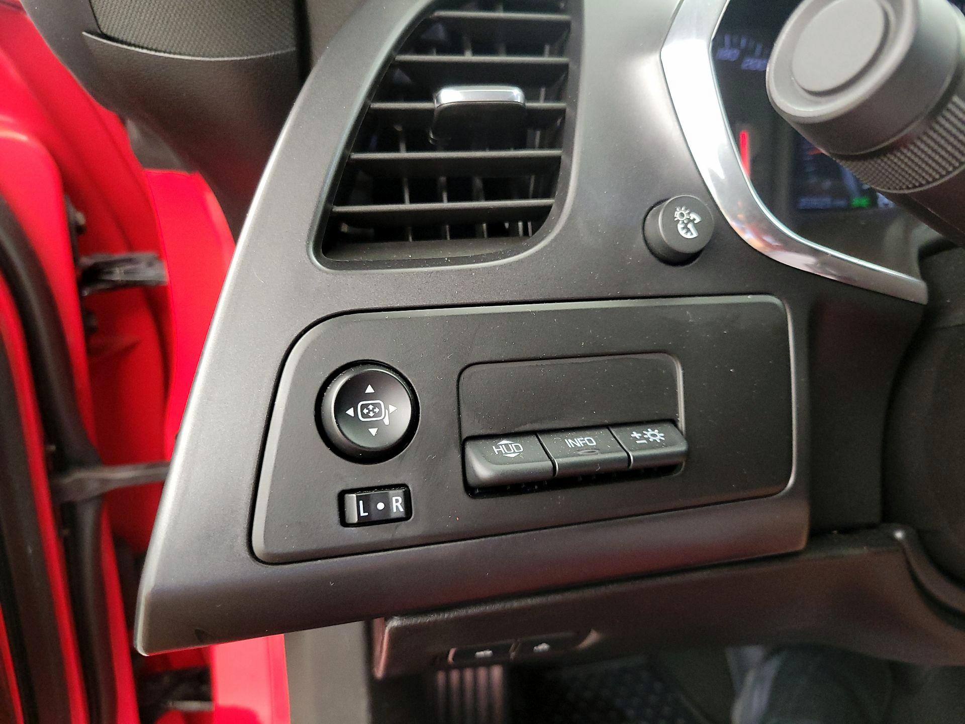 Thumbnail: 2014 Chevrolet Corvette - 13