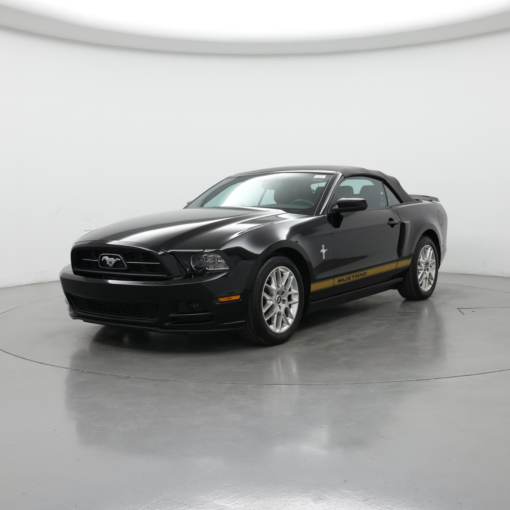 Thumbnail: 2014 Ford Mustang - 4