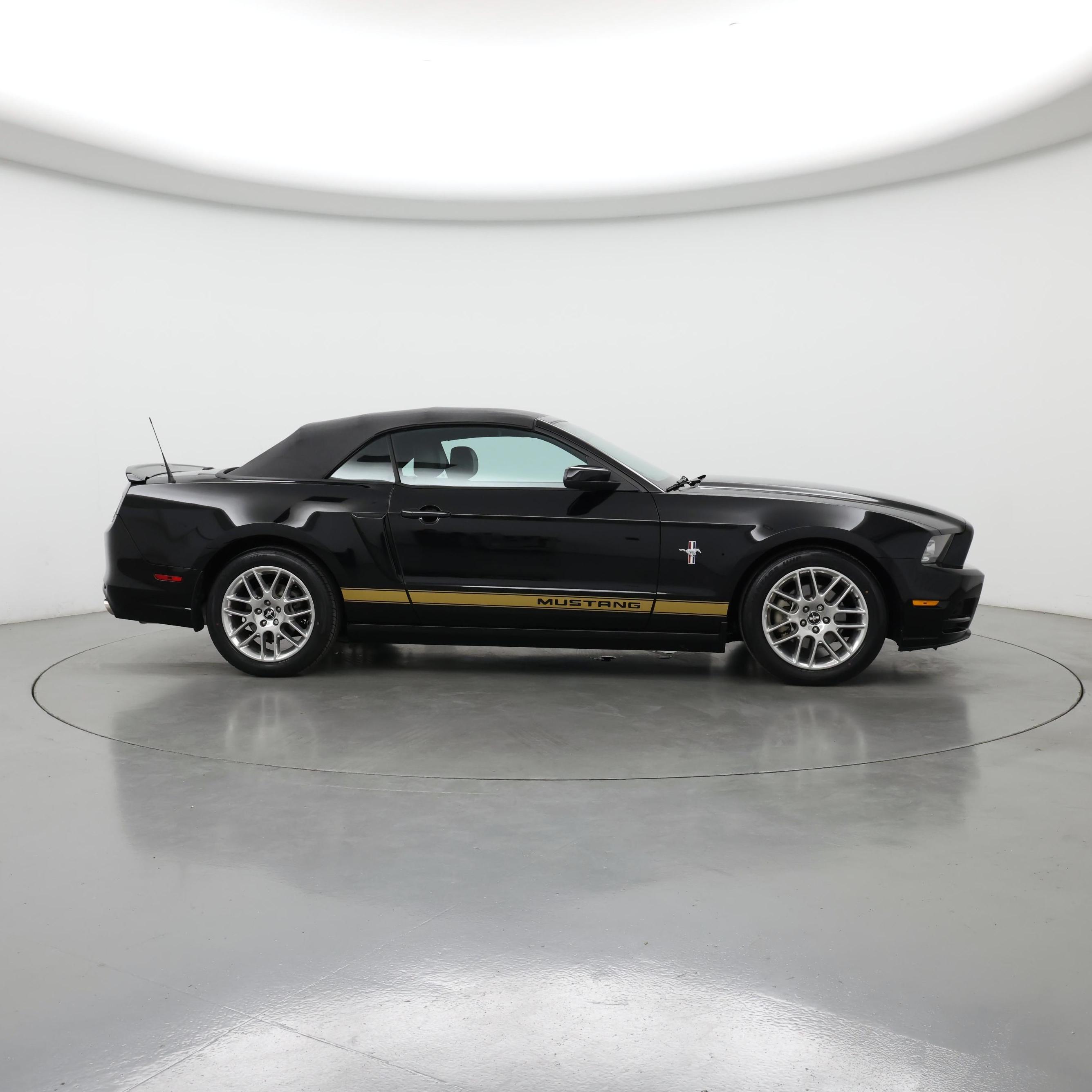 Thumbnail: 2014 Ford Mustang - 7