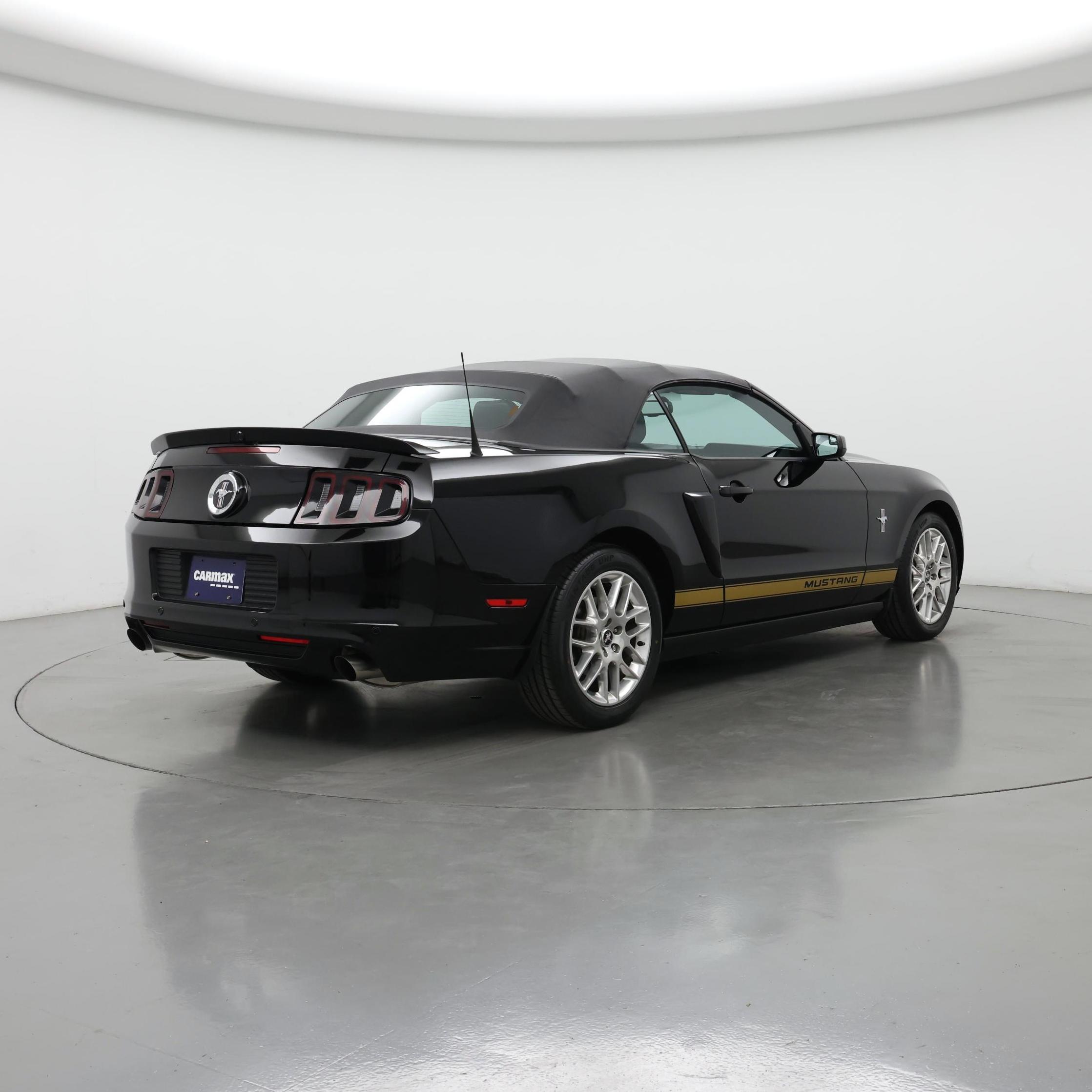 Thumbnail: 2014 Ford Mustang - 8