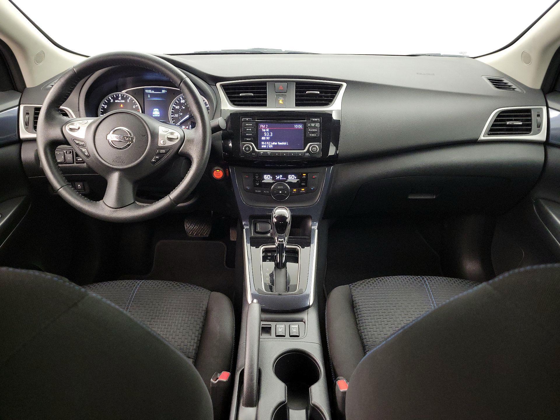Thumbnail: 2018 Nissan Sentra - 9