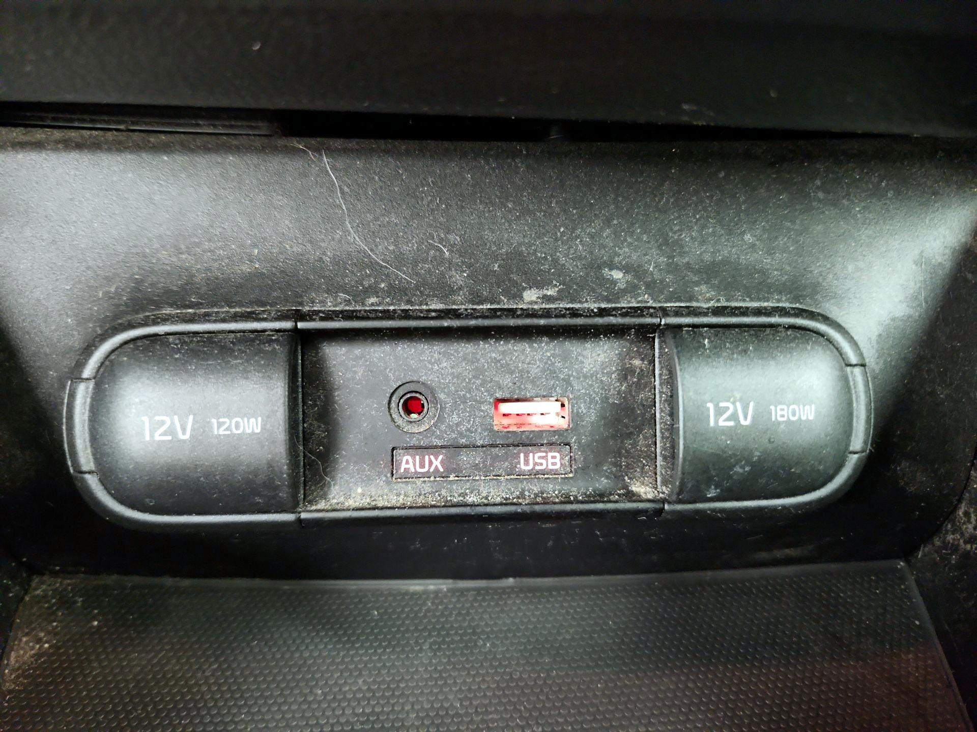 Thumbnail: 2016 Kia Soul - 17