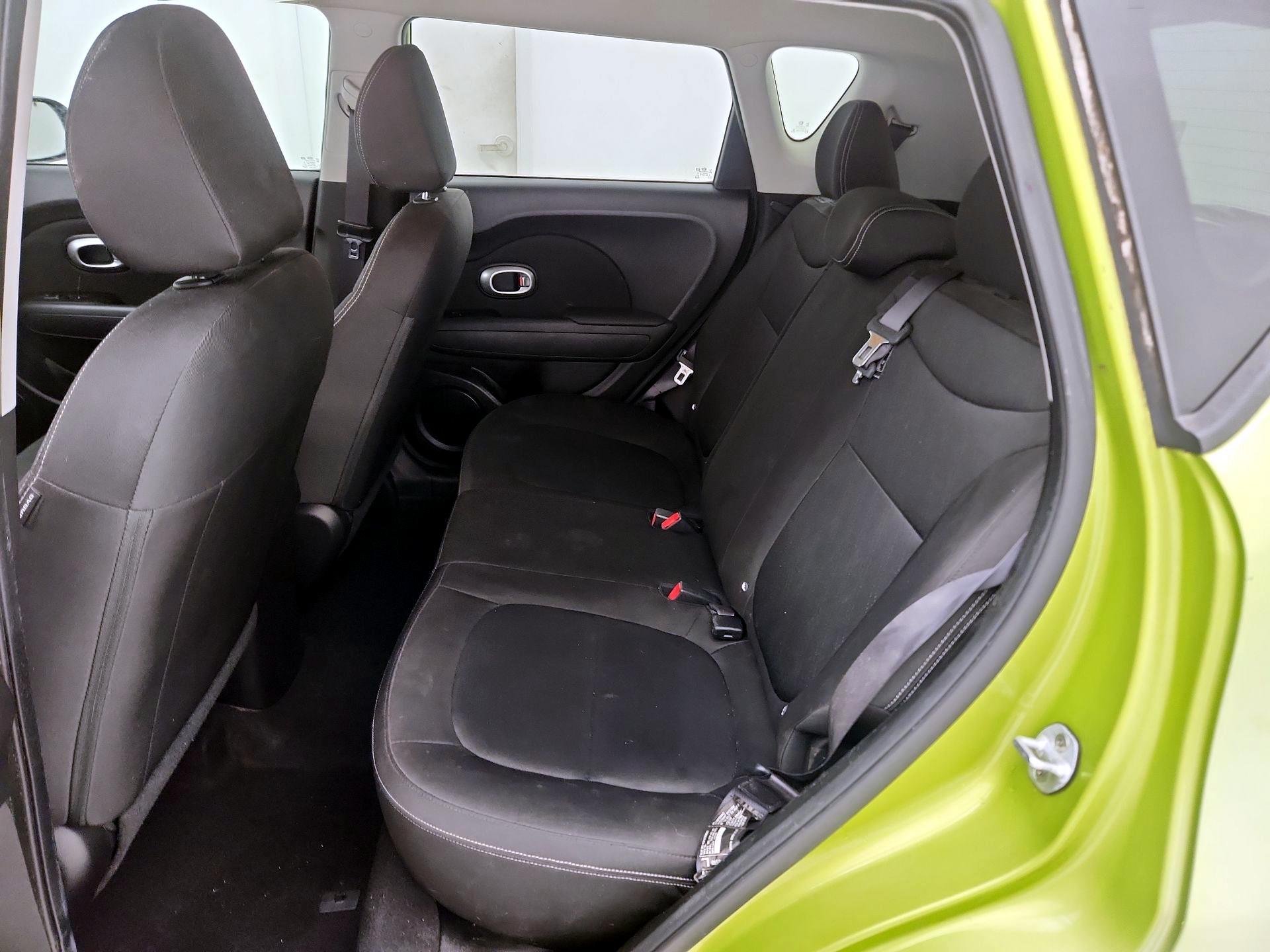 Thumbnail: 2016 Kia Soul - 18