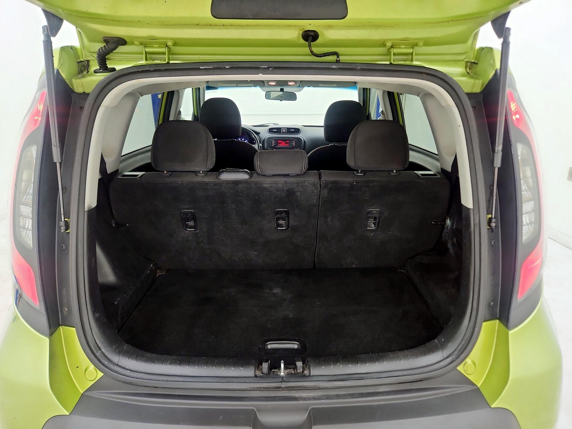 Thumbnail: 2016 Kia Soul - 19