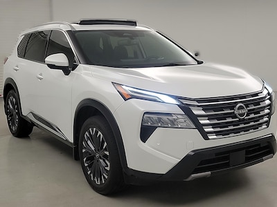 White 2024 Nissan Rogue Platinum