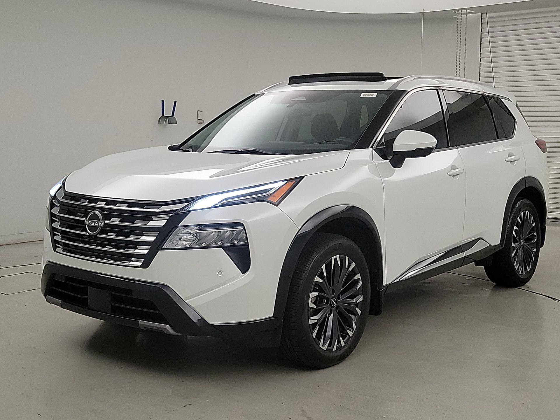 Thumbnail: 2024 Nissan Rogue - 3