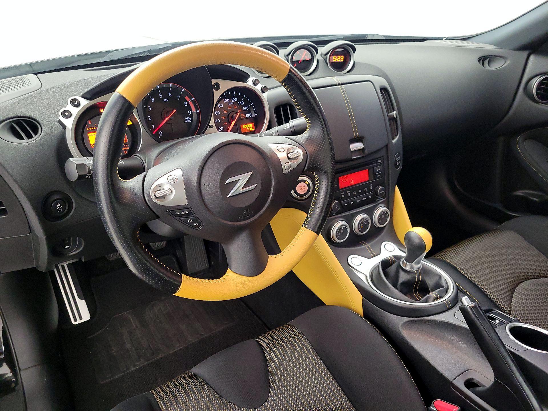 Thumbnail: 2018 Nissan Z - 9