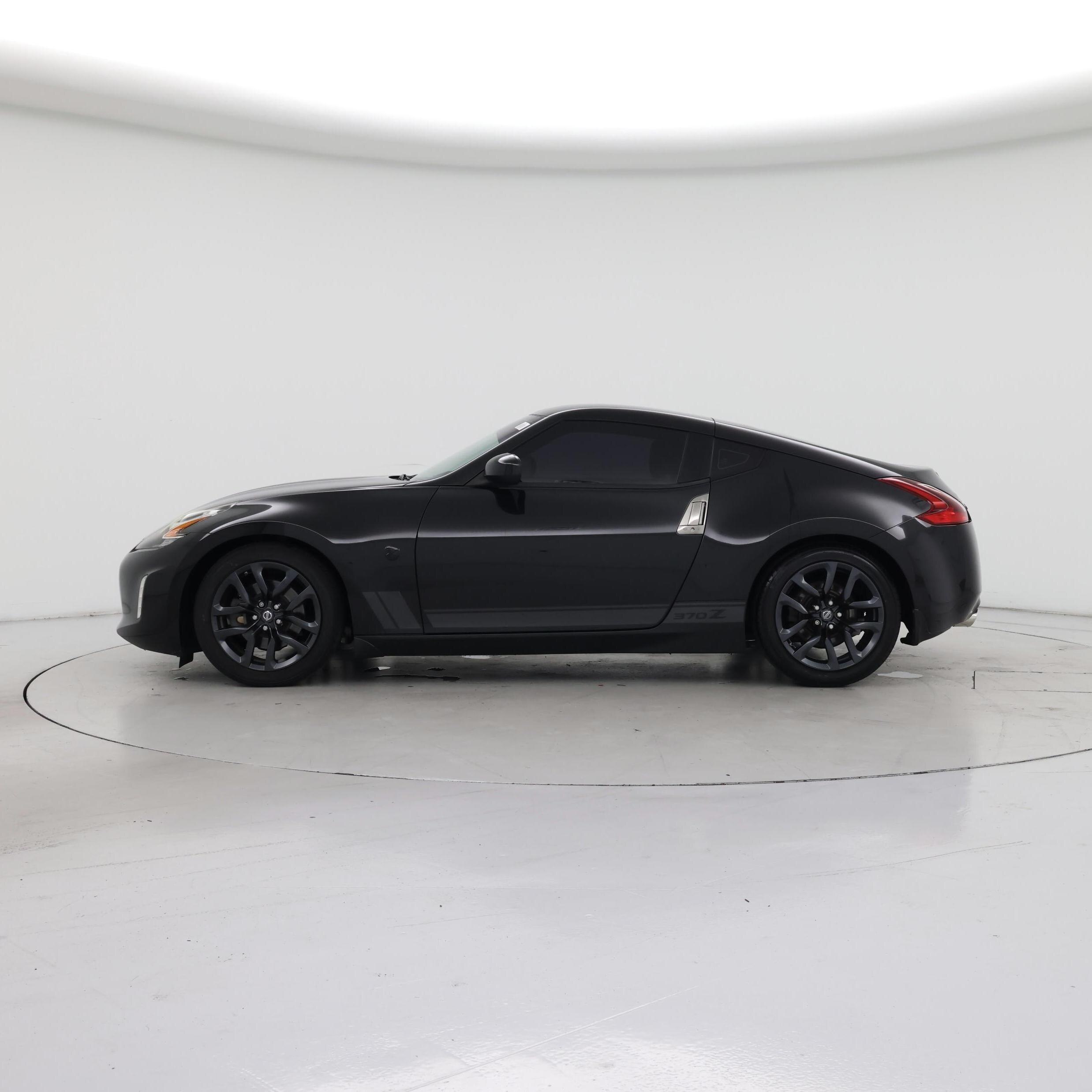 Thumbnail: 2018 Nissan Z - 3